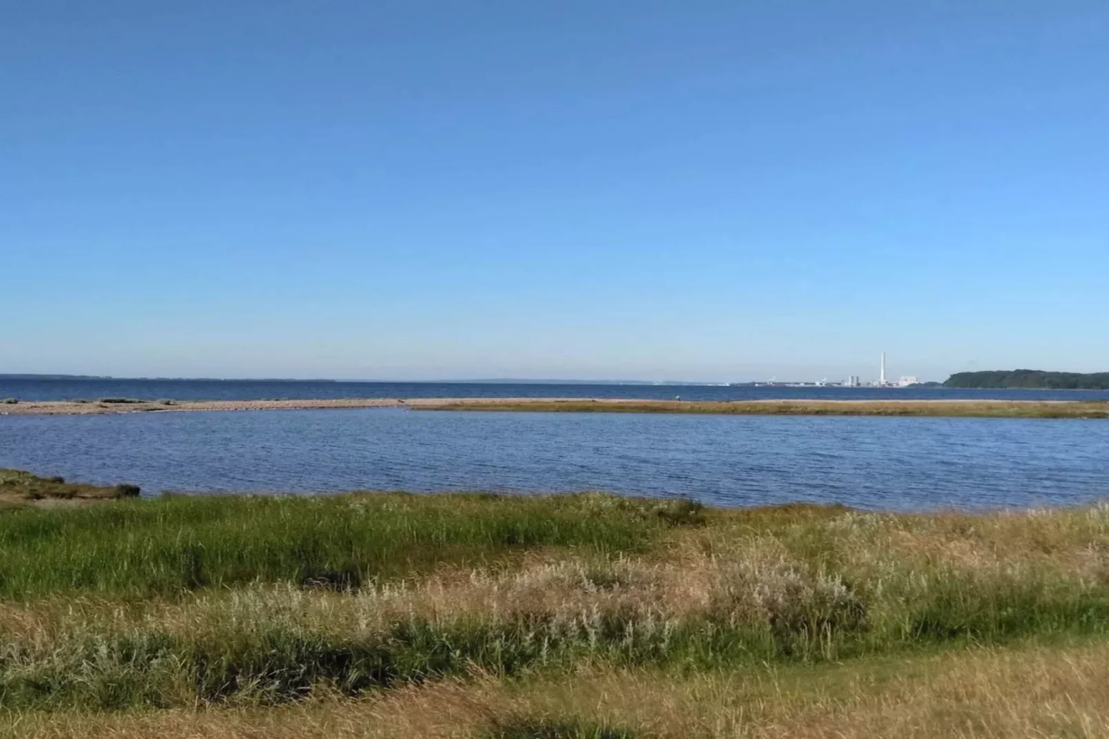 4 etoiles maison de vacances a Rønde-By Traum-Vue sur l'eau
