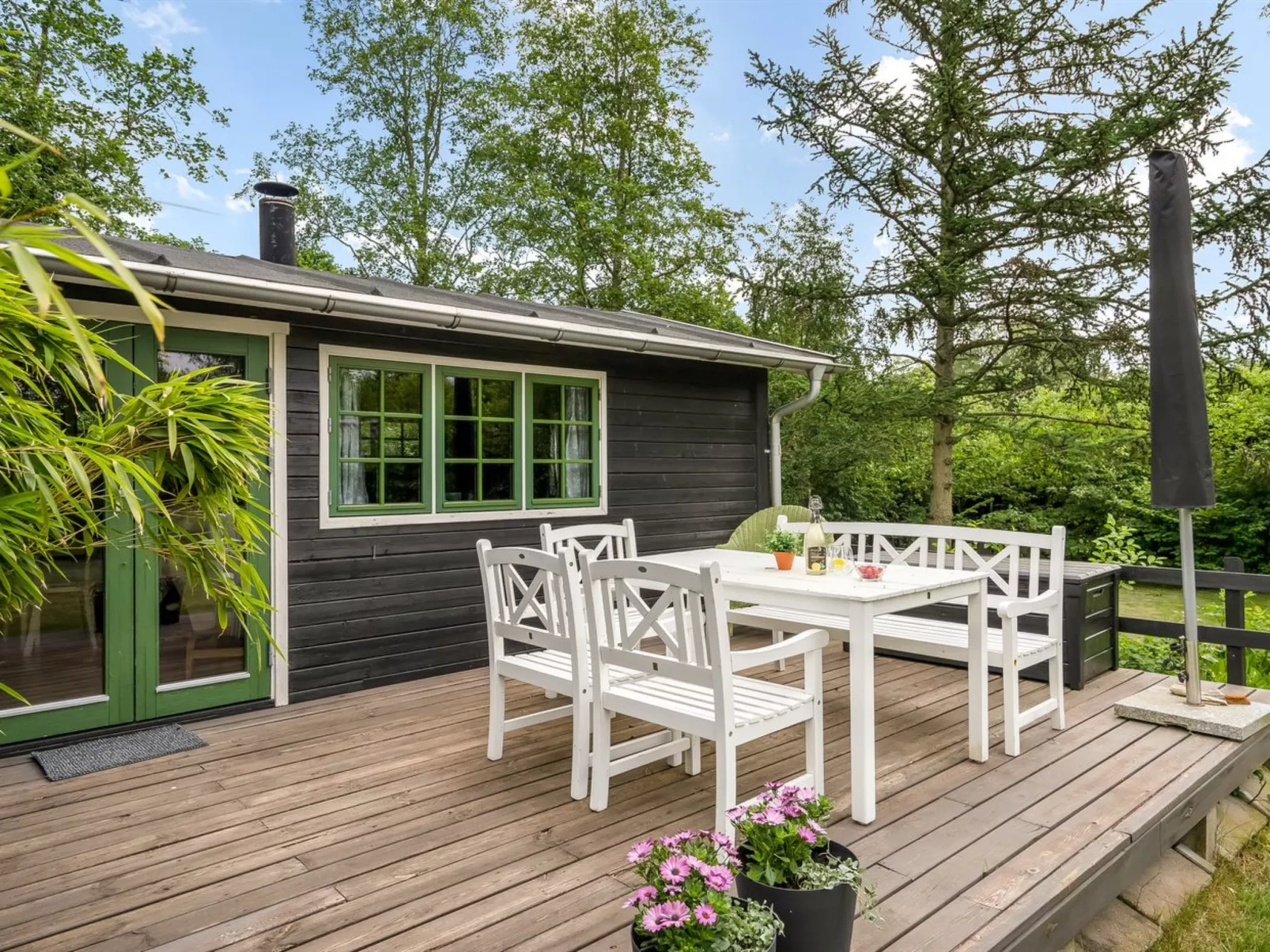 "Bonde" - 800m to the fjord-Outside