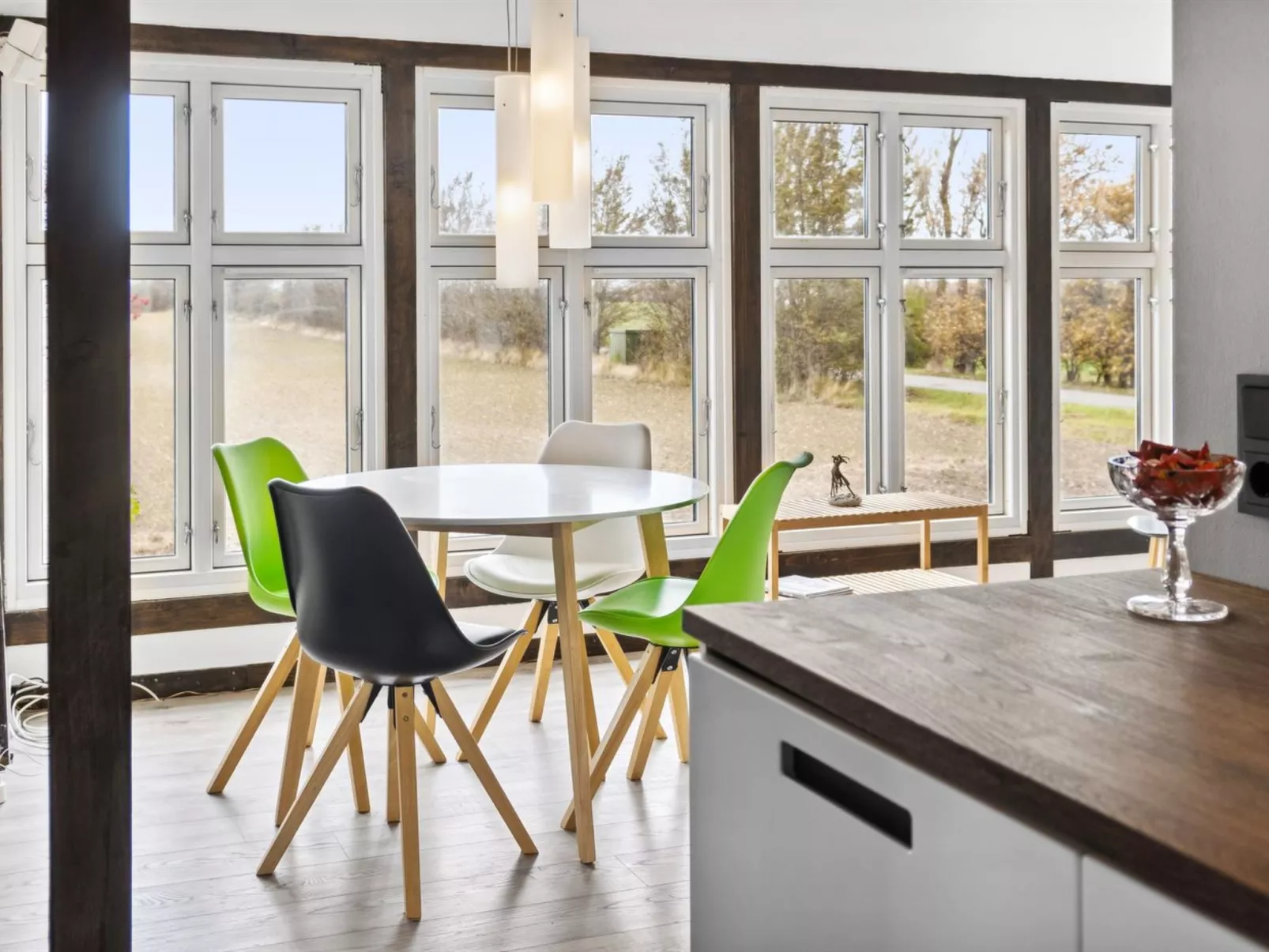 "Hughlek" - 1.5km from the sea-Inside