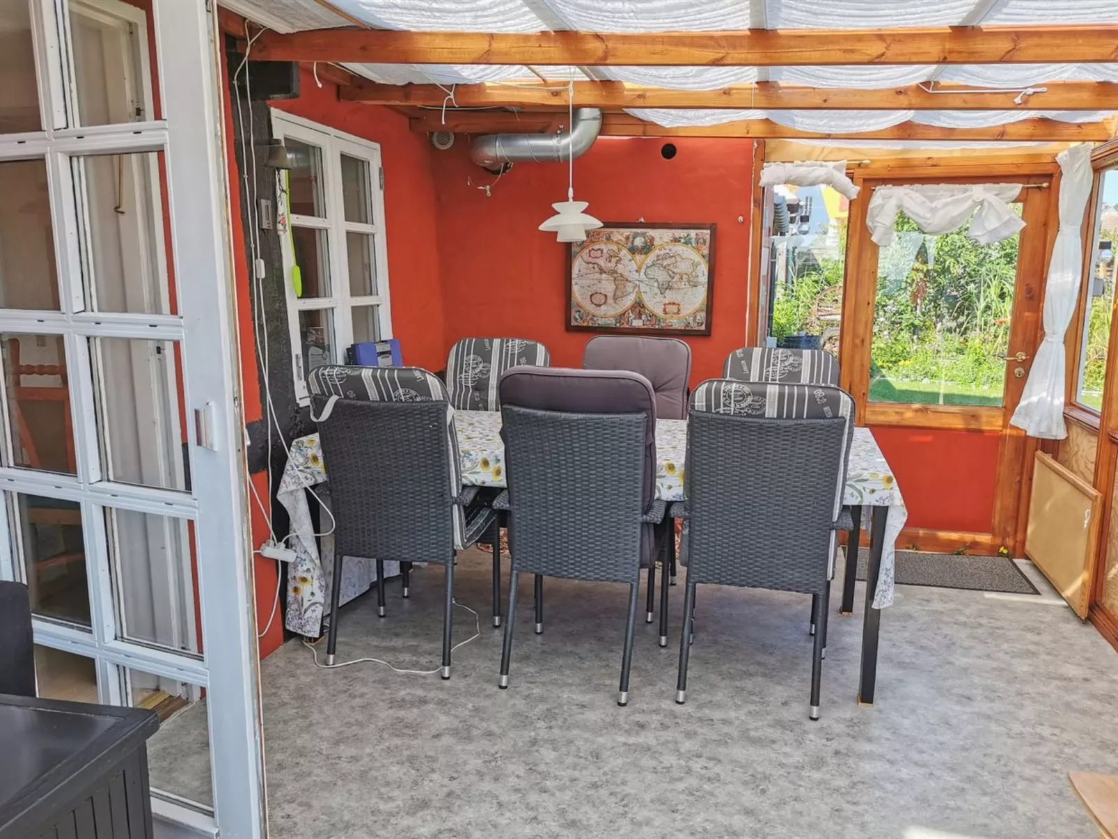 "Elvira" - 300m from the sea-Inside