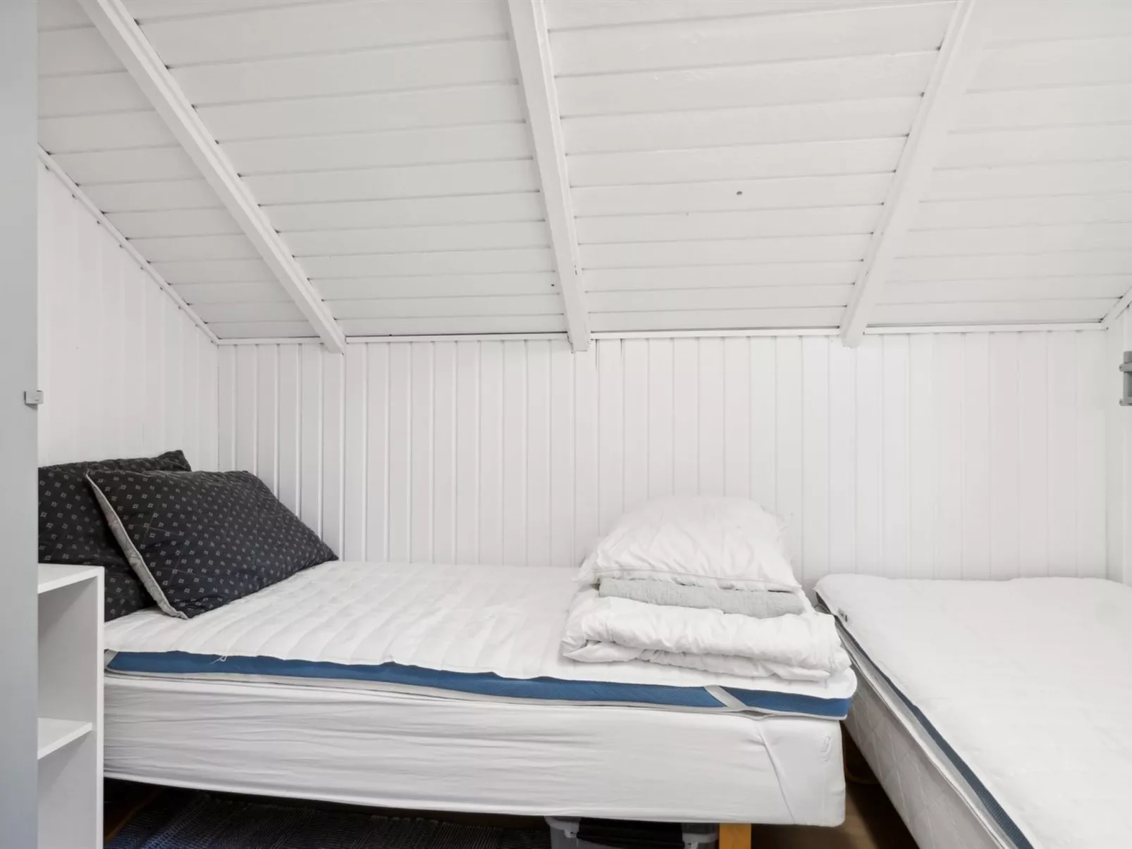 "Laurens" - 800m from the sea-Inside