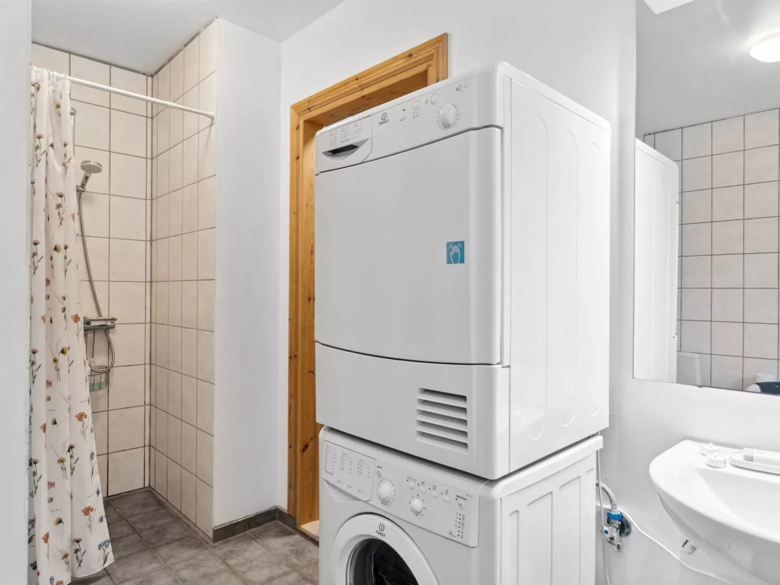 "Palnir" - 8km from the sea-Dedans