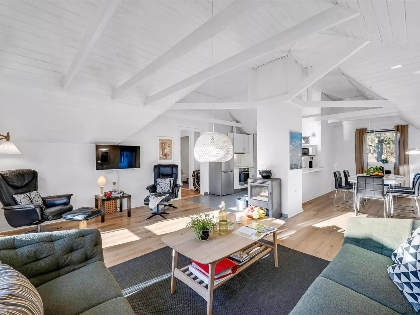 "Malti" - 1.3km from the sea-Drinnen