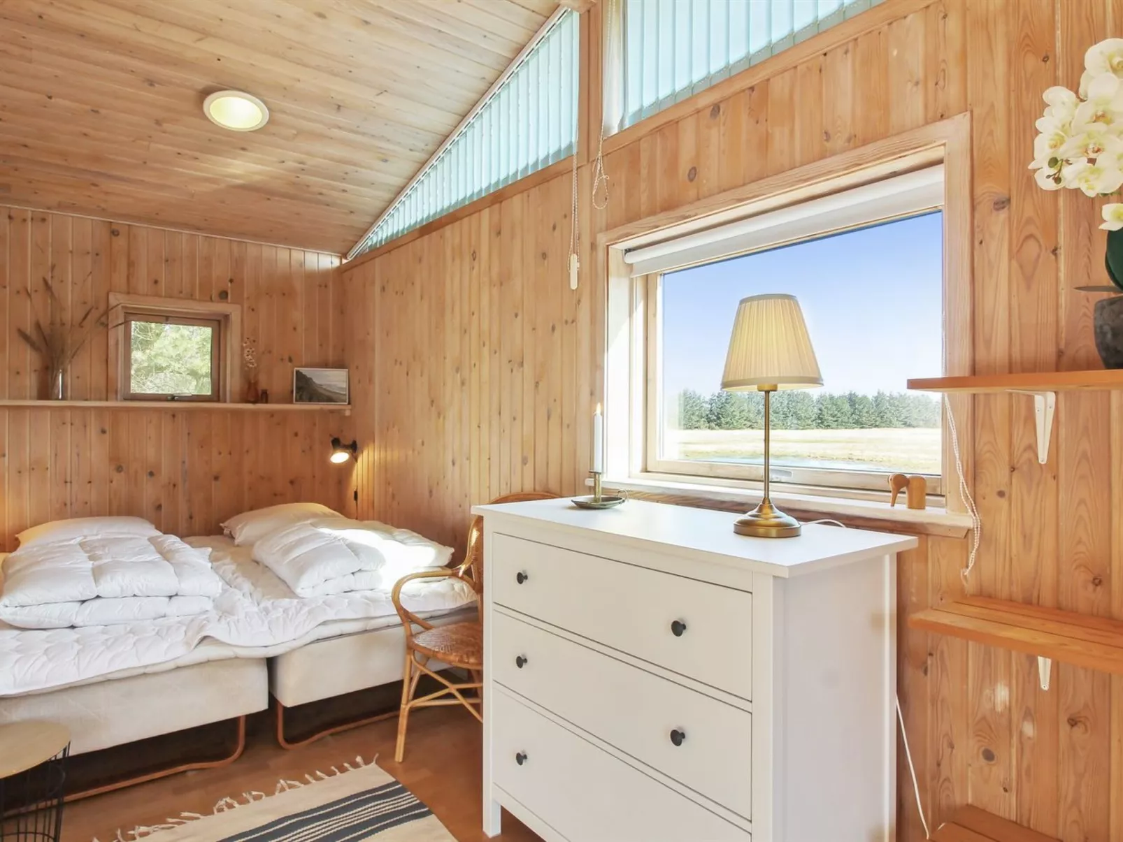 "Tuukka" - 350m from the sea-Drinnen