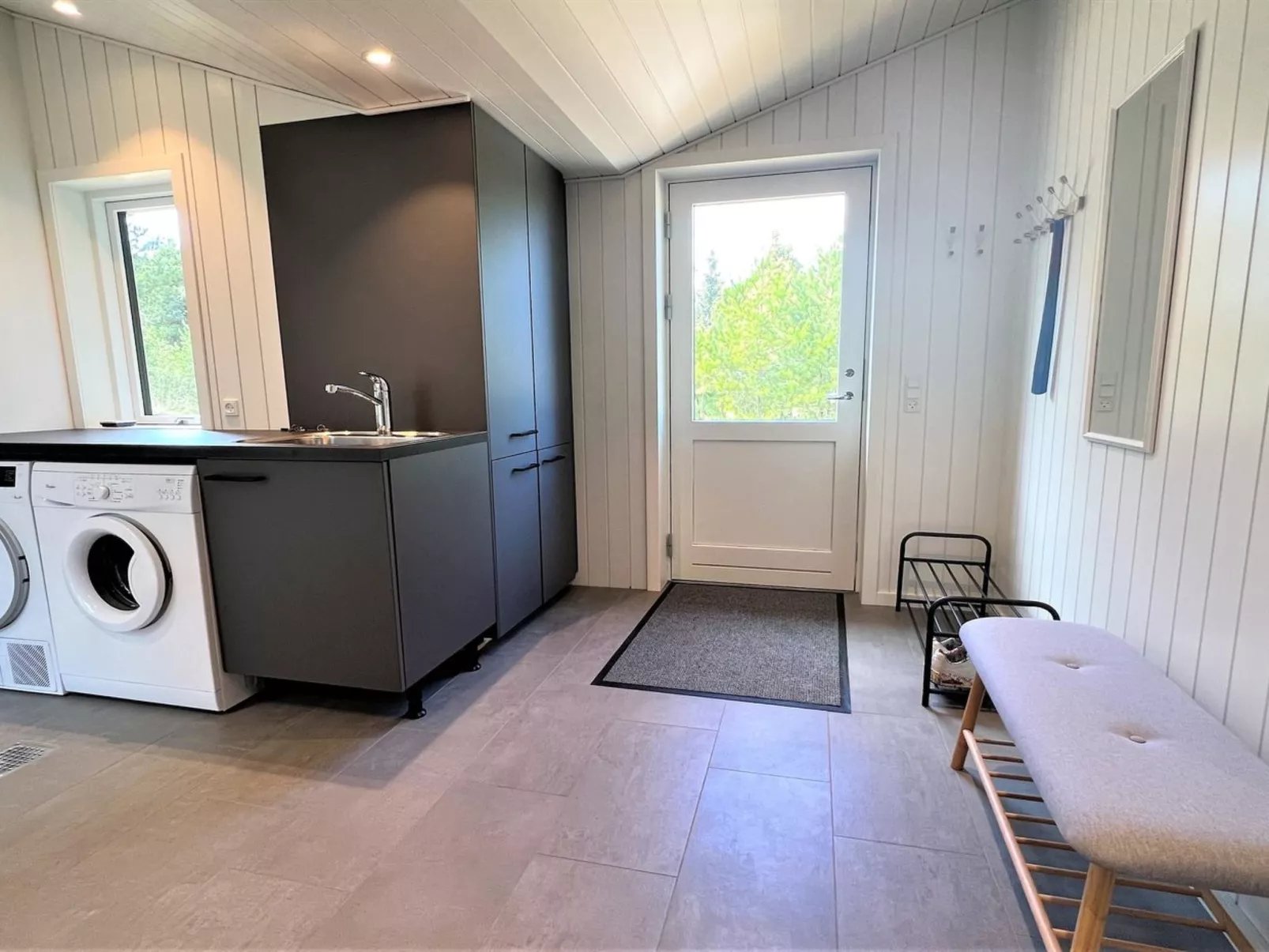 "Ingobald" - 1.5km from the sea-Inside