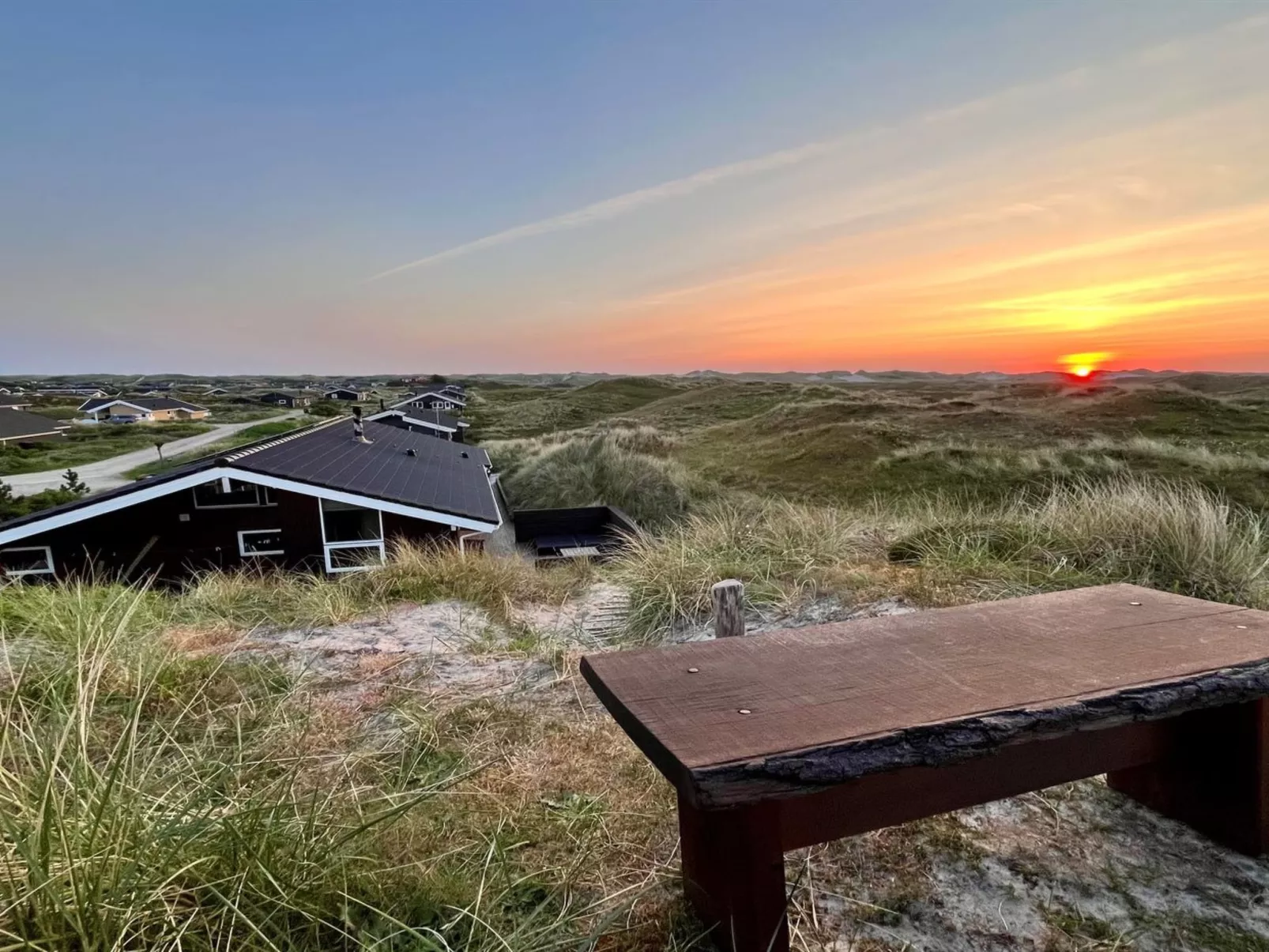 "Aurore" - 700m from the sea-Draußen