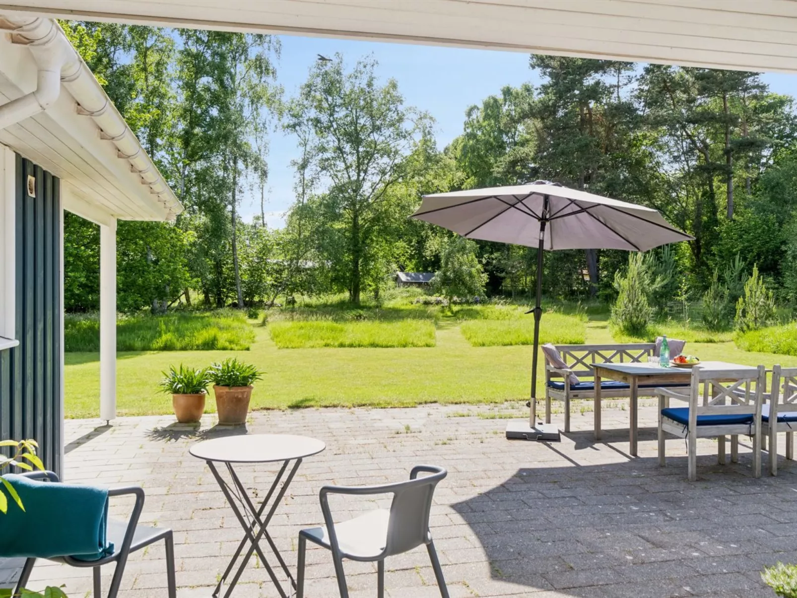 "Launo" - 1.1km to the fjord-Draußen