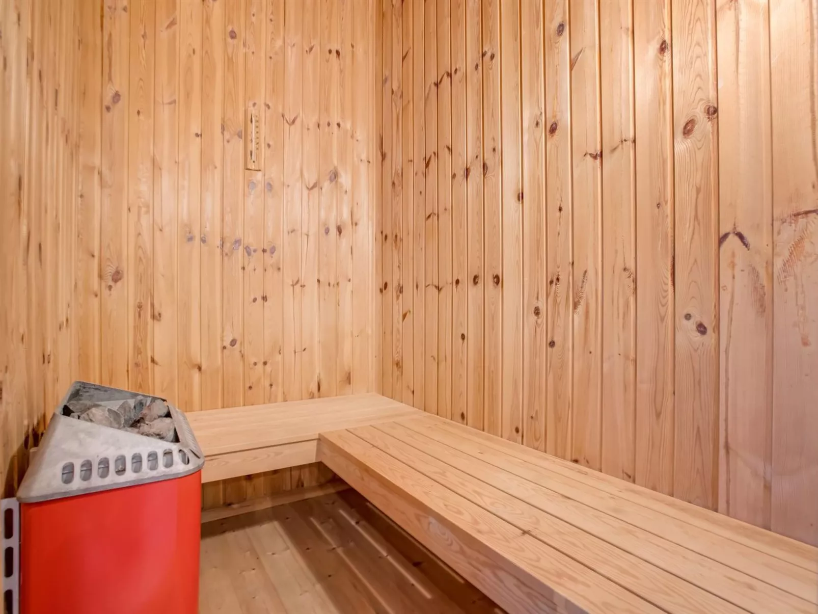 "Ingwin" -  from the sea-Dedans