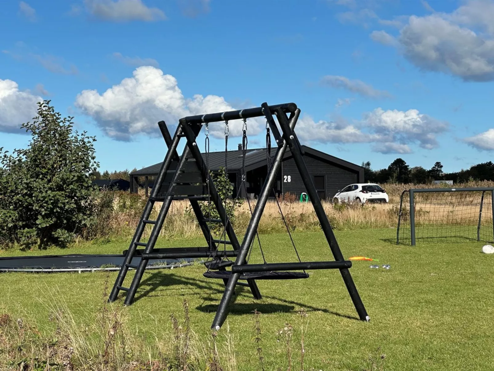 "Frithbjorn" - 900m from the sea-Outside