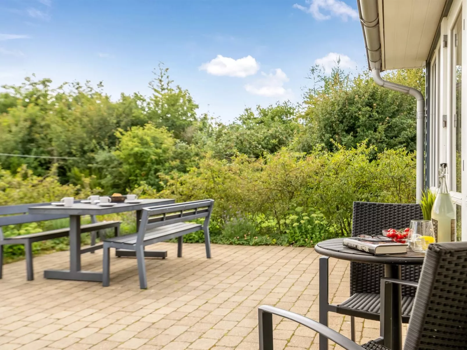 "Lari" - 600m from the sea-Outside