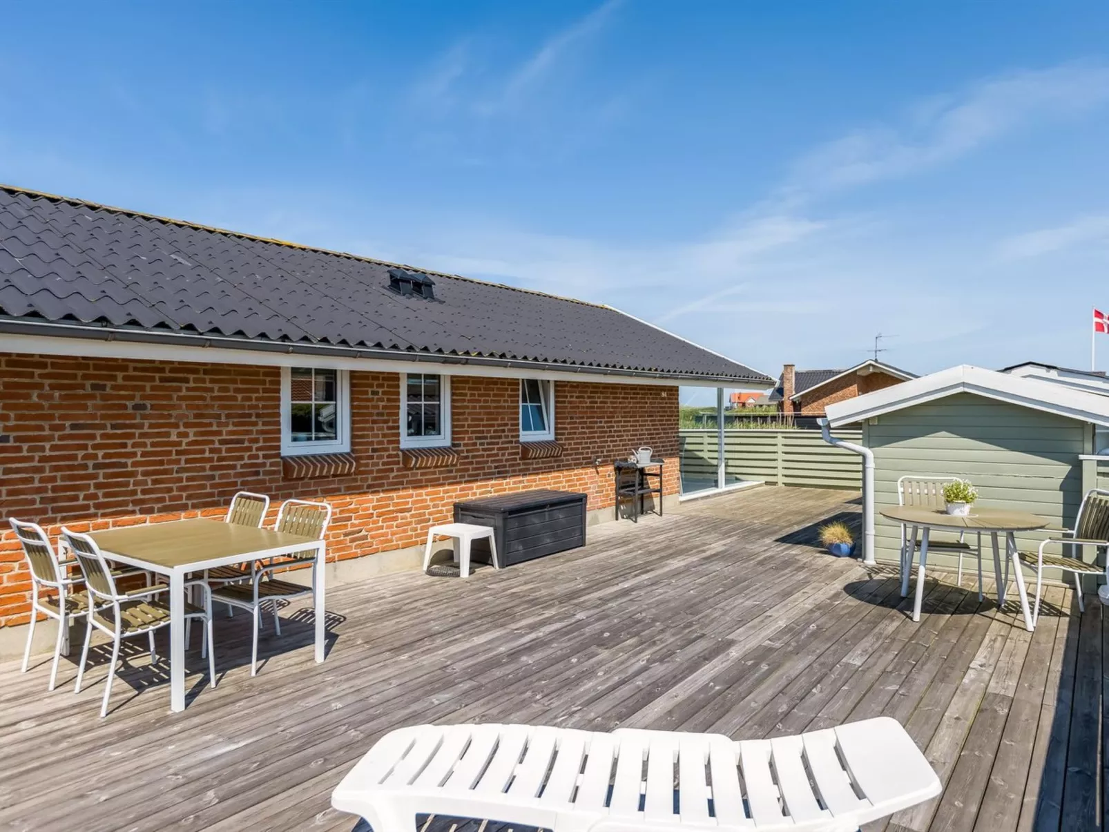 "Frithger" - 250m from the sea-Draußen