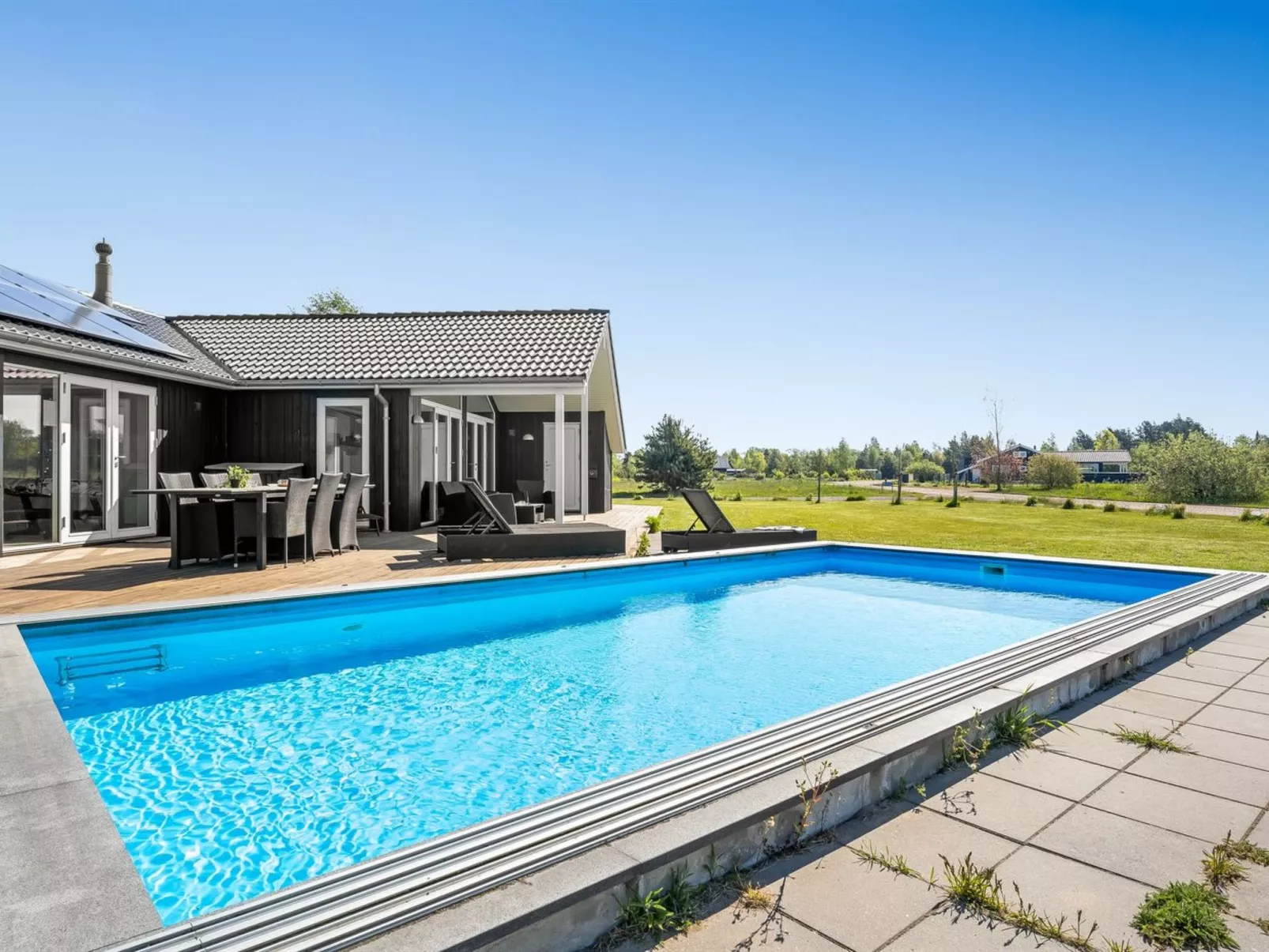 "Kiersten" - 800m from the sea-Outside