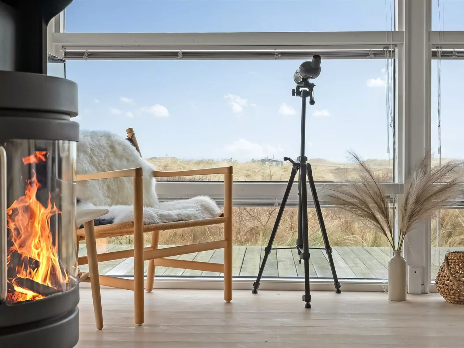 "Nuka" - 400m from the sea-Dedans