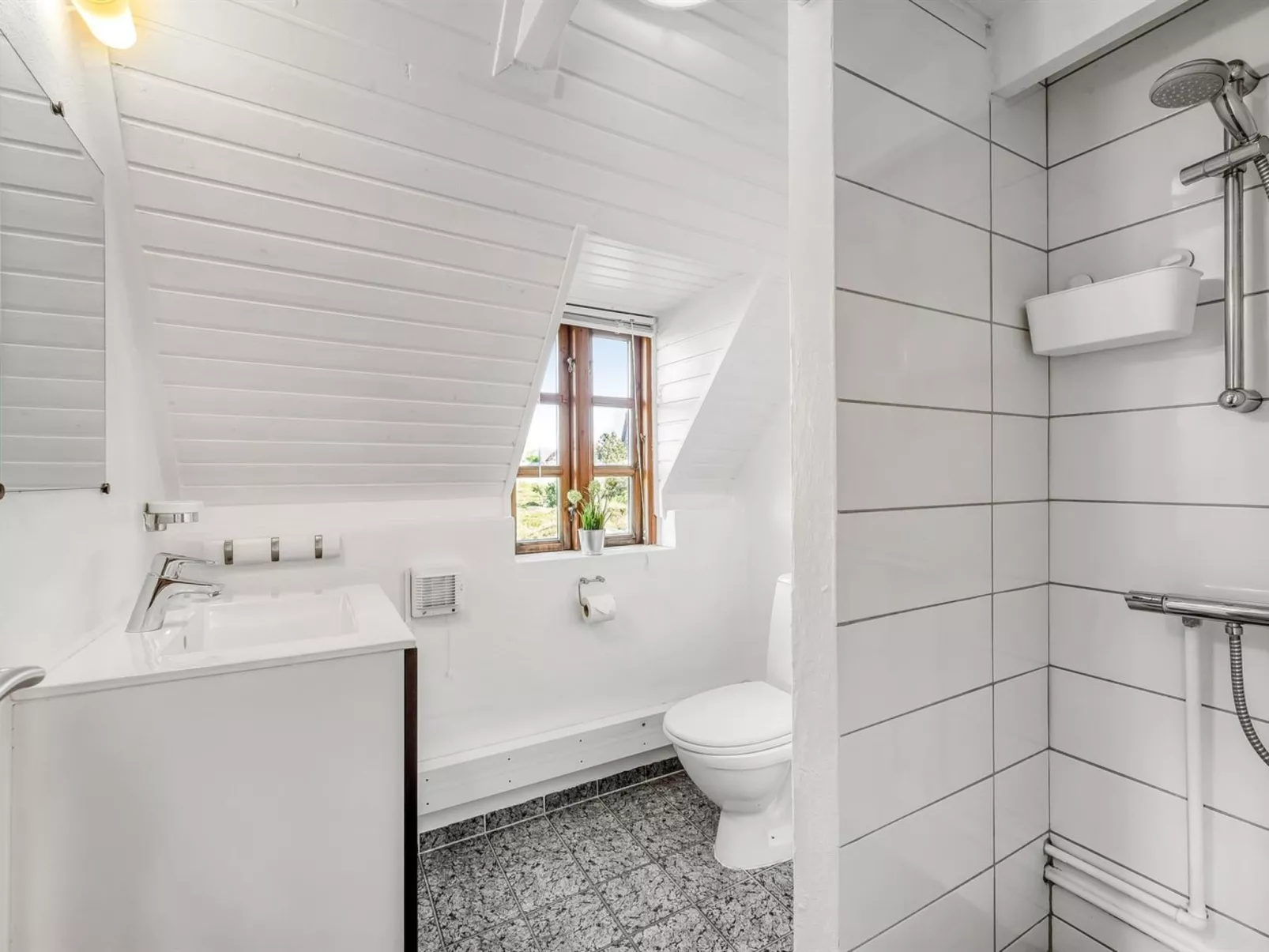 "Arlina" - 600m from the sea-Inside