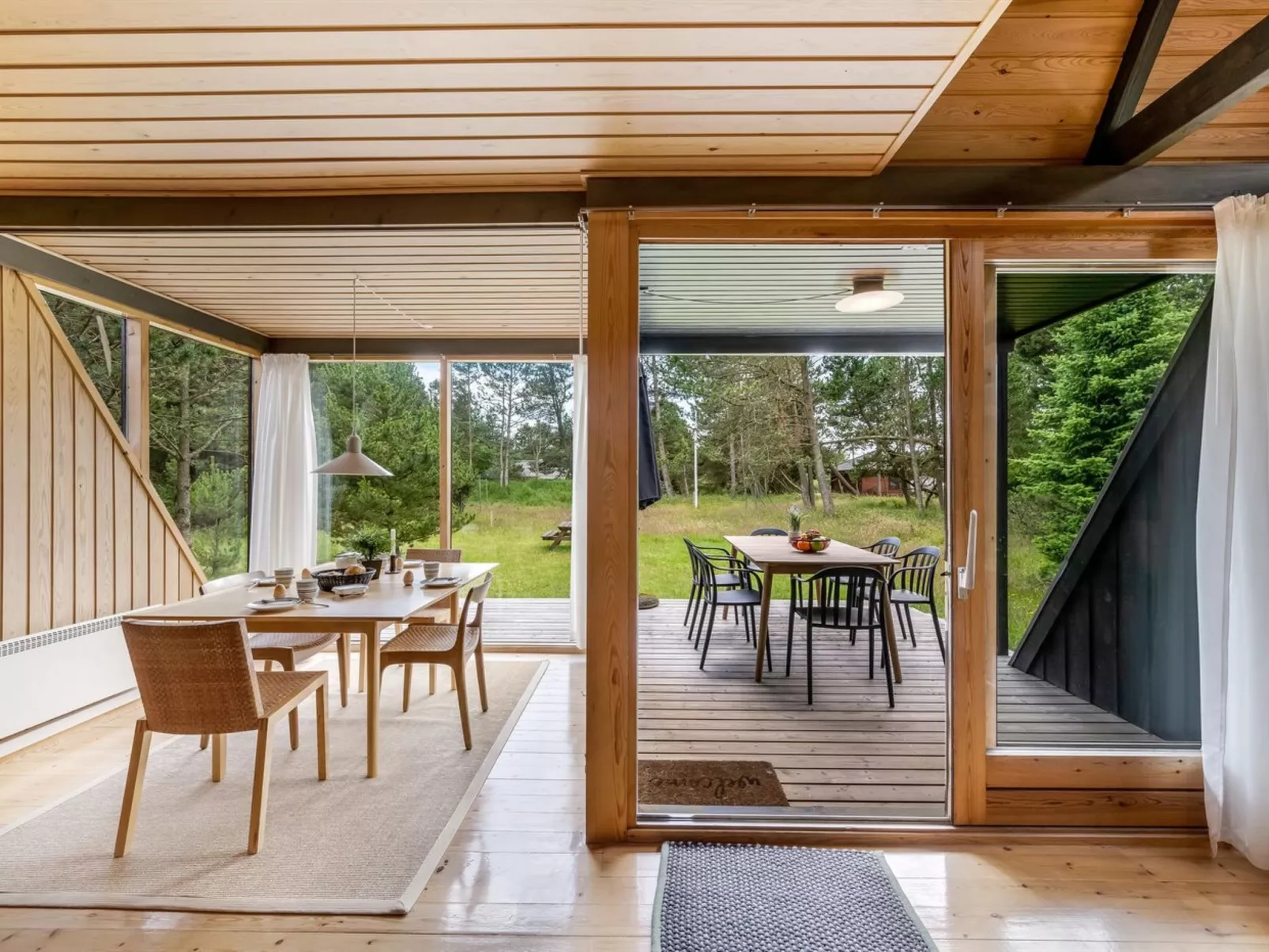 "Peta" - 1.6km from the sea-Inside