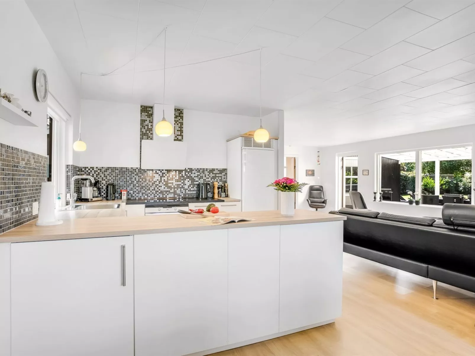 "Ansine" - 500m from the sea-Drinnen