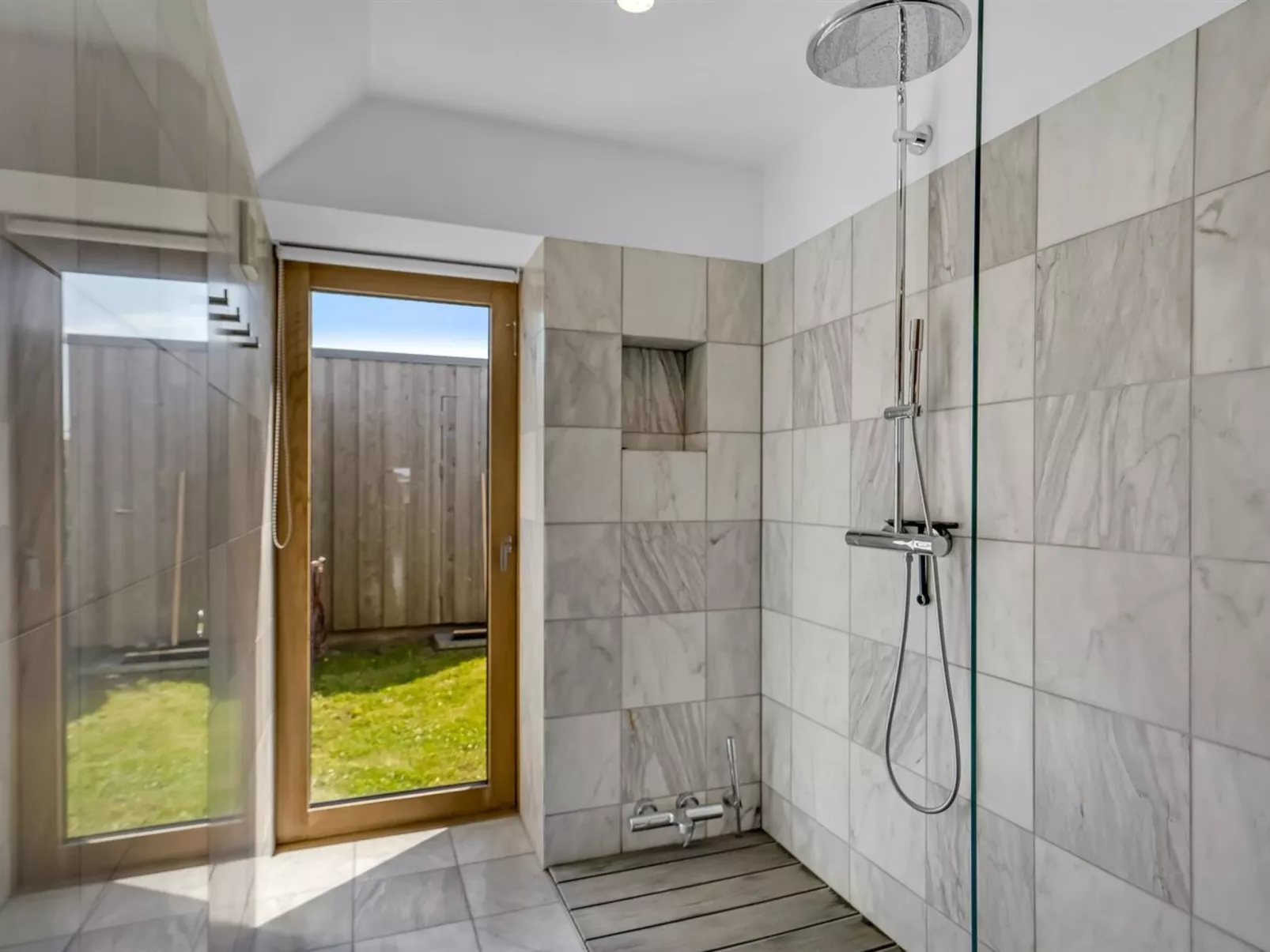 "Onni" - 250m from the sea-Dedans