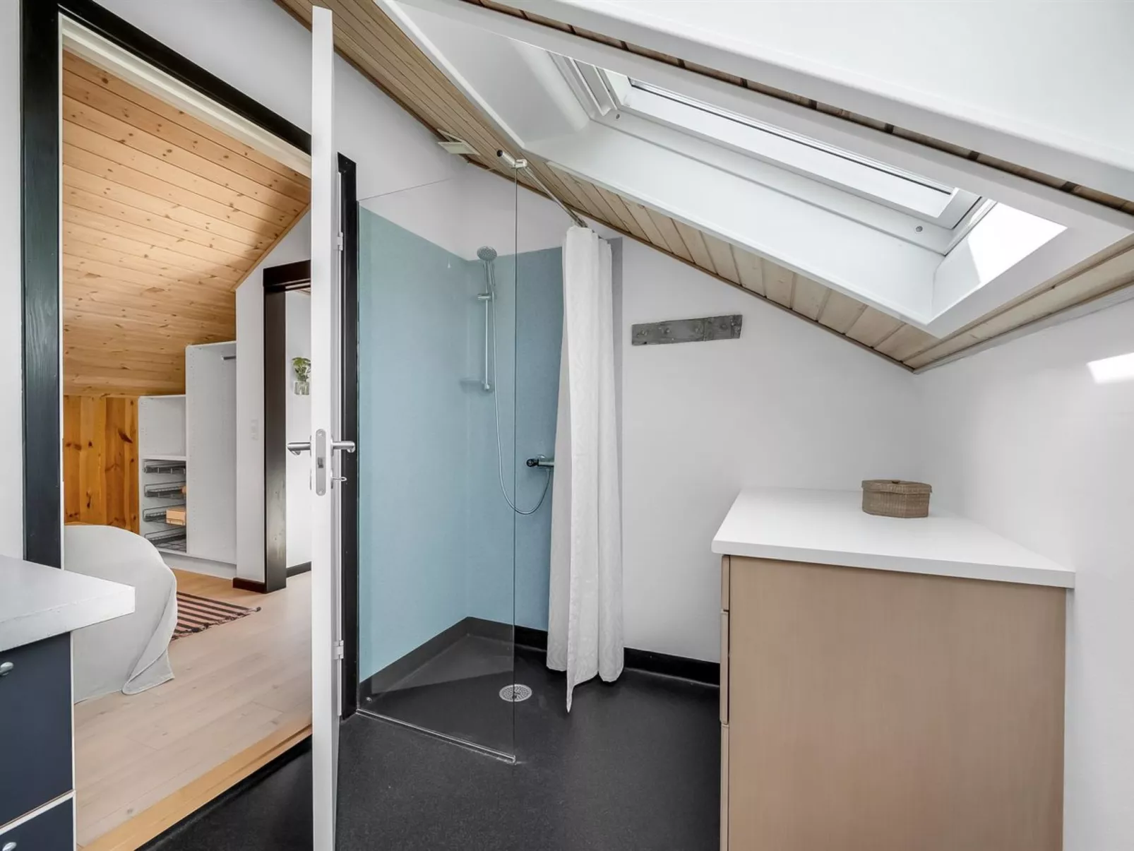 "Kadife" -  from the sea-Inside