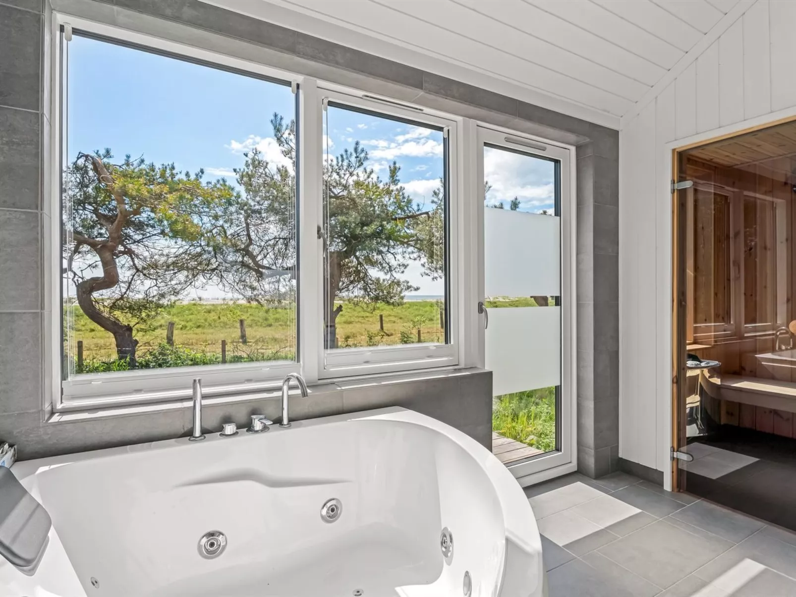 "Kaila" - 50m from the sea-Inside