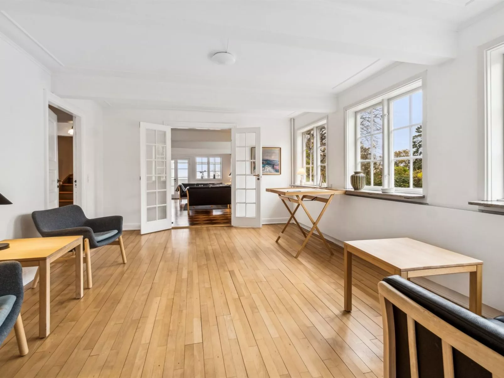 "Garbine" - 1.5km from the sea-Inside