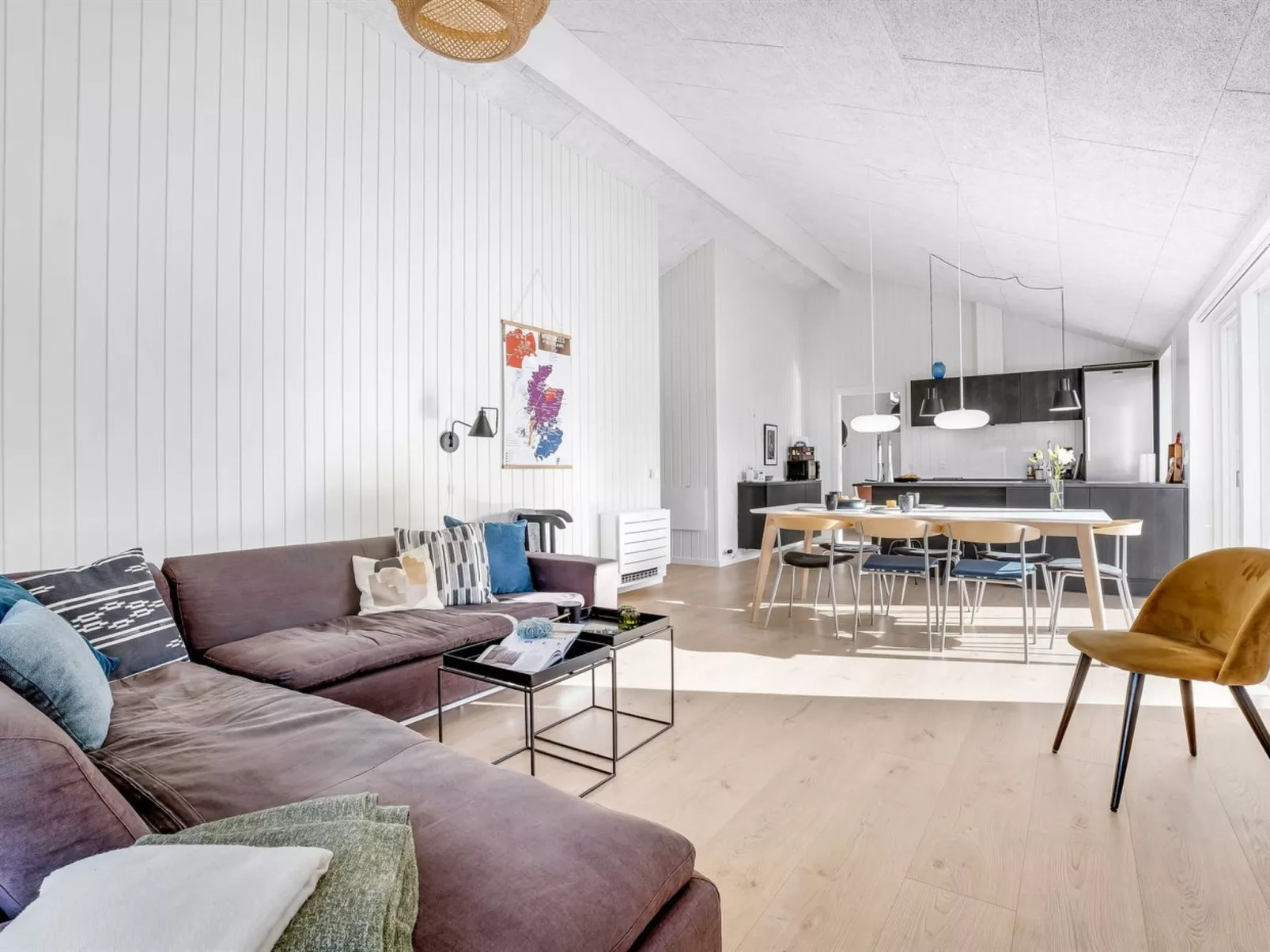 "Jale" - 900m from the sea-Drinnen