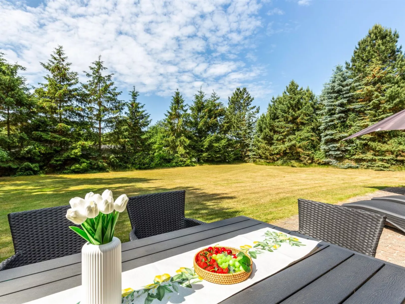 "Ayna" - 50m from the sea-Draußen