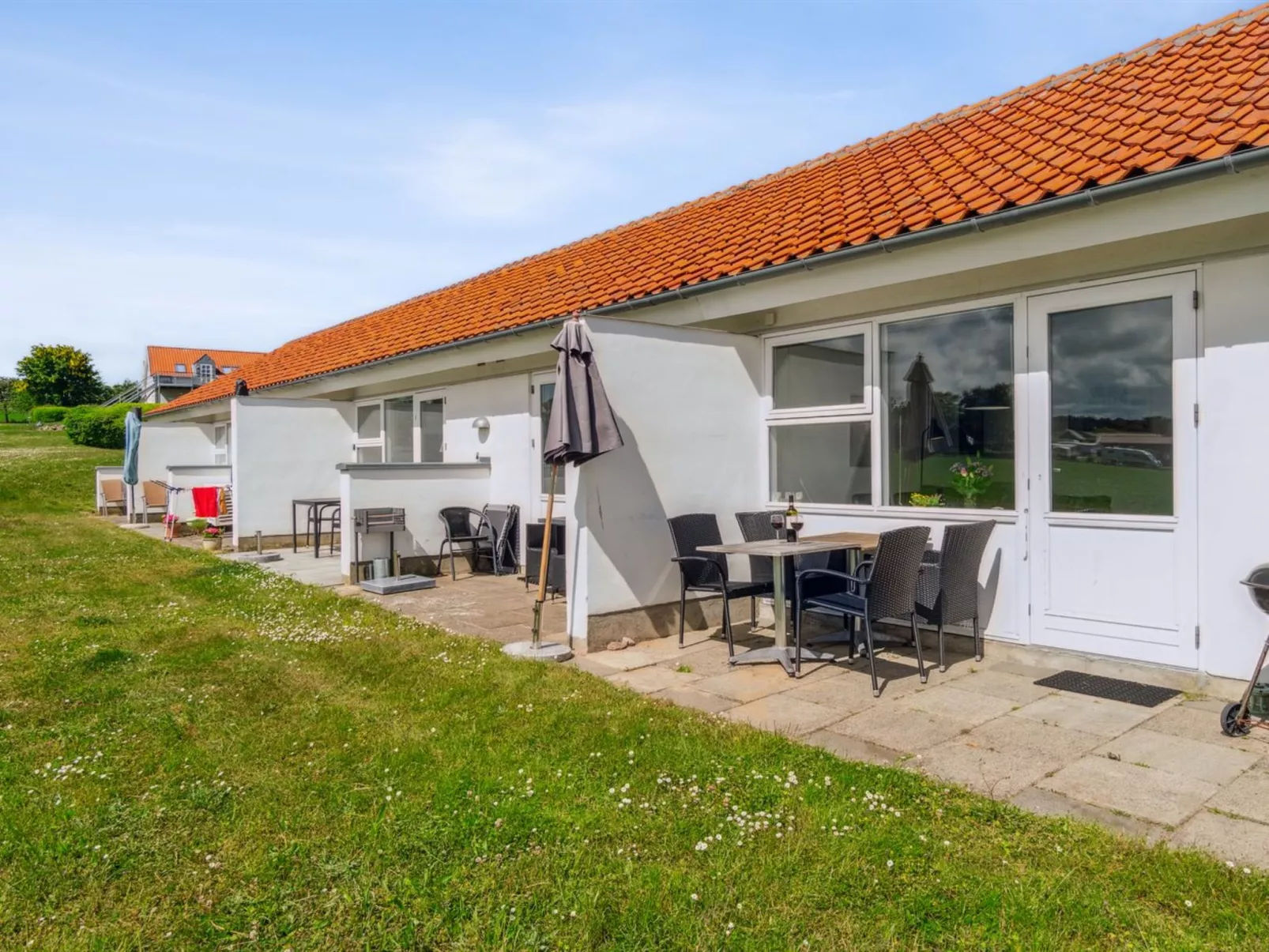 "Sandrine" - 400m from the sea-Outside