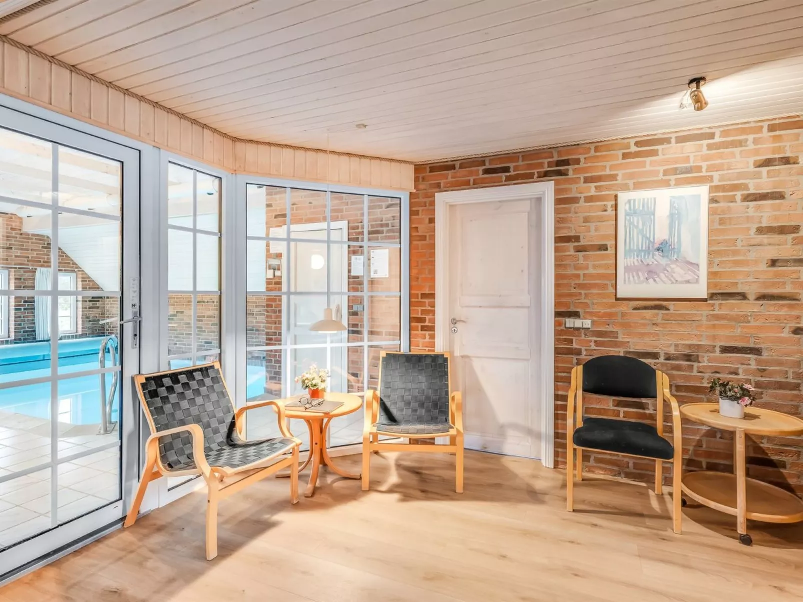 "Alexandria" -  from the sea-Dedans