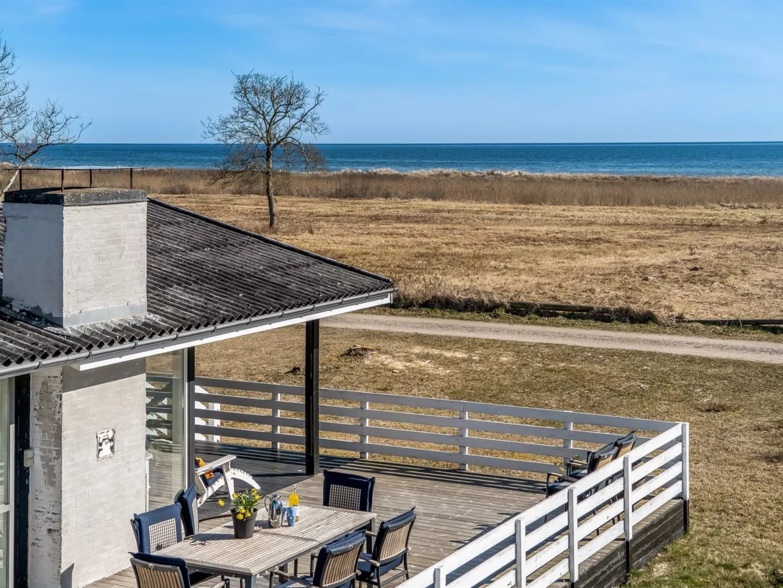 "Jaike" -  from the sea-Draußen