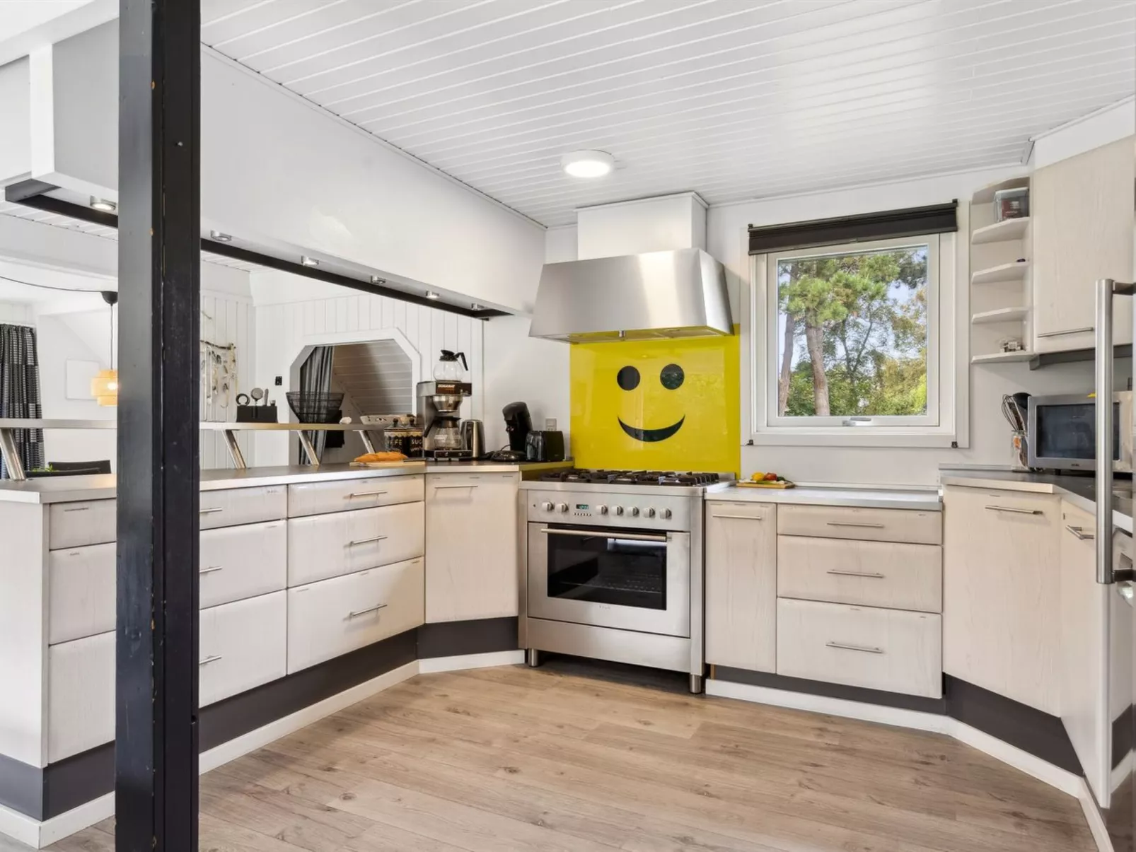 "Eugenie" - 100m from the sea-Dedans