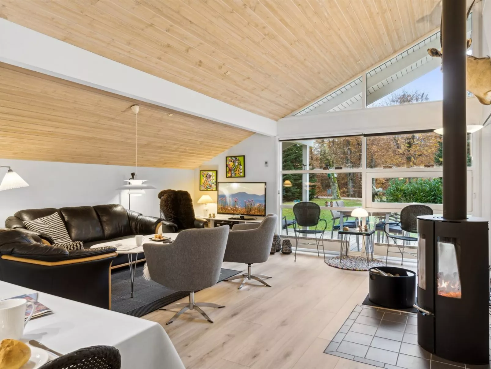 "Teodosij" - 500m from the sea-Inside