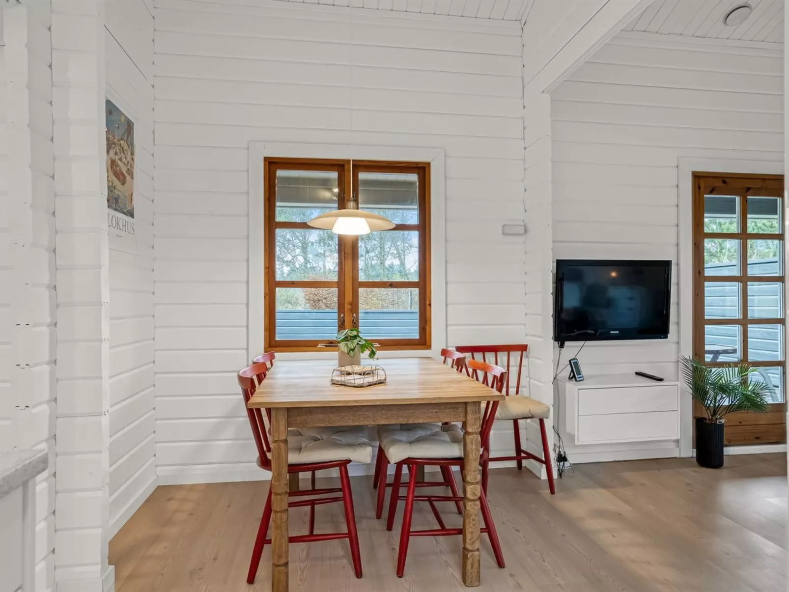 "Tammo" - 1.1km from the sea-Dedans