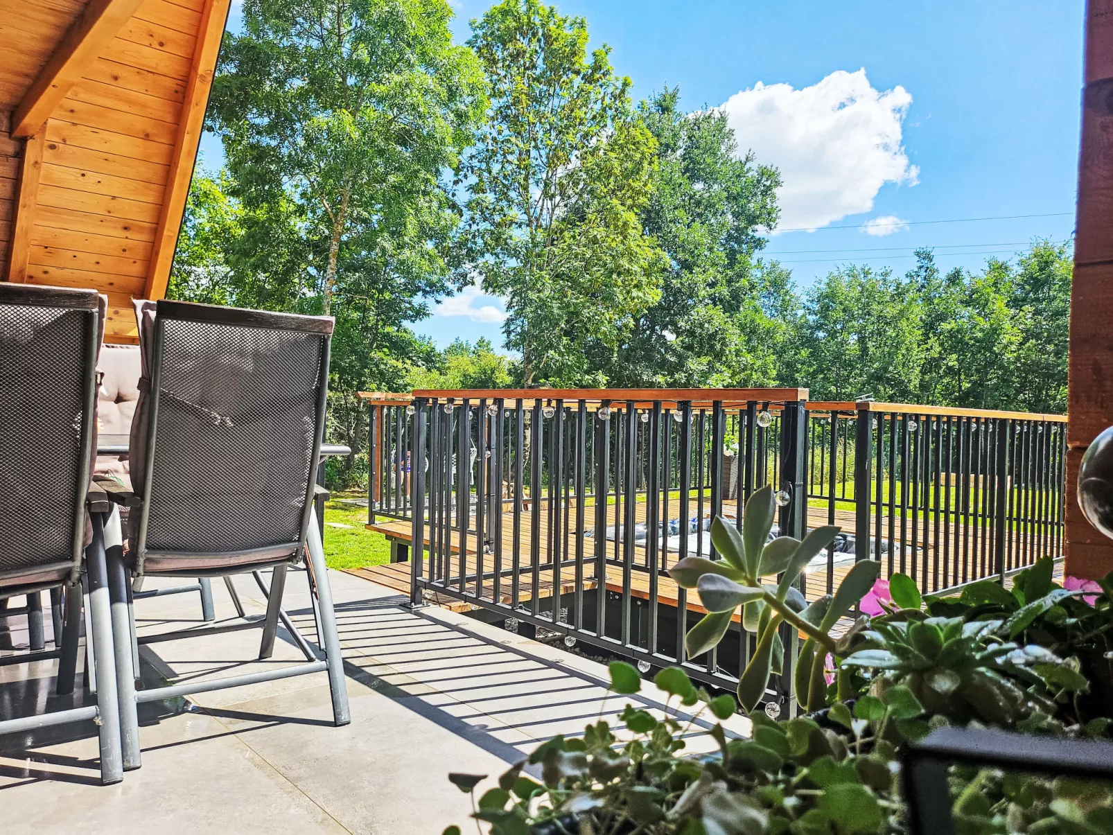 Tomina Koliba Lika-Dehors