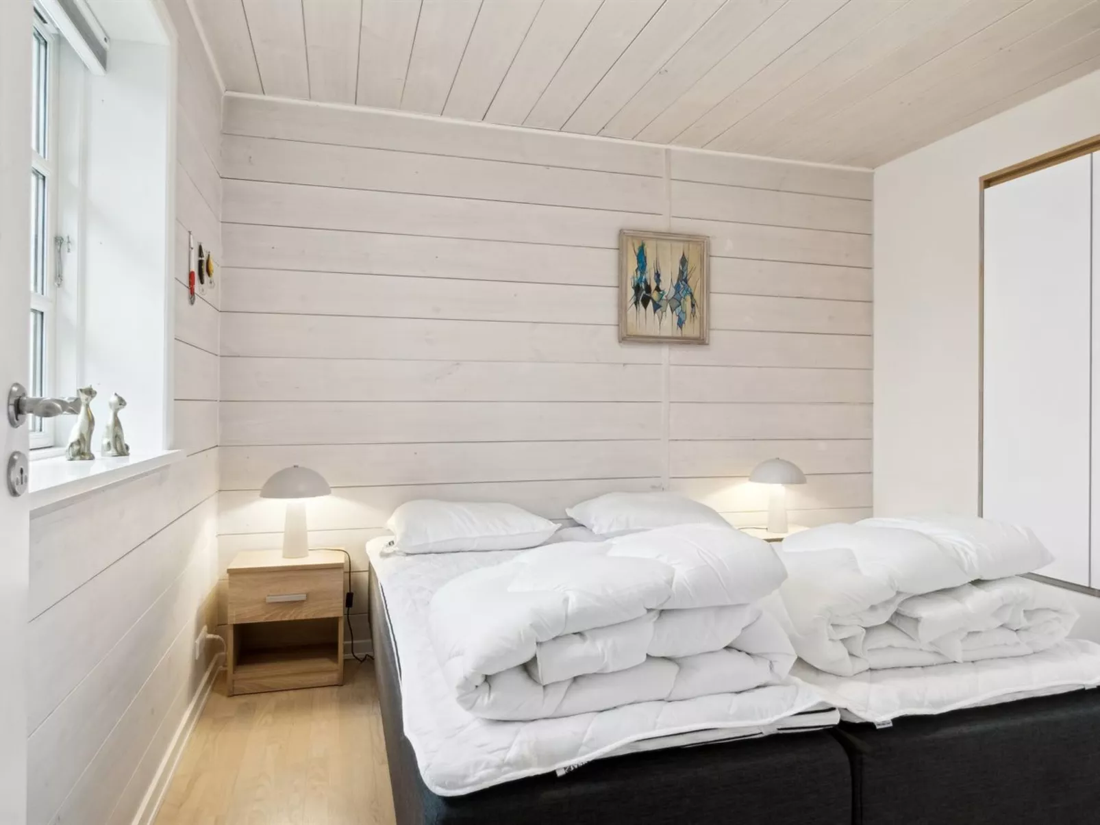 "Ingert" - 1km from the sea-Inside