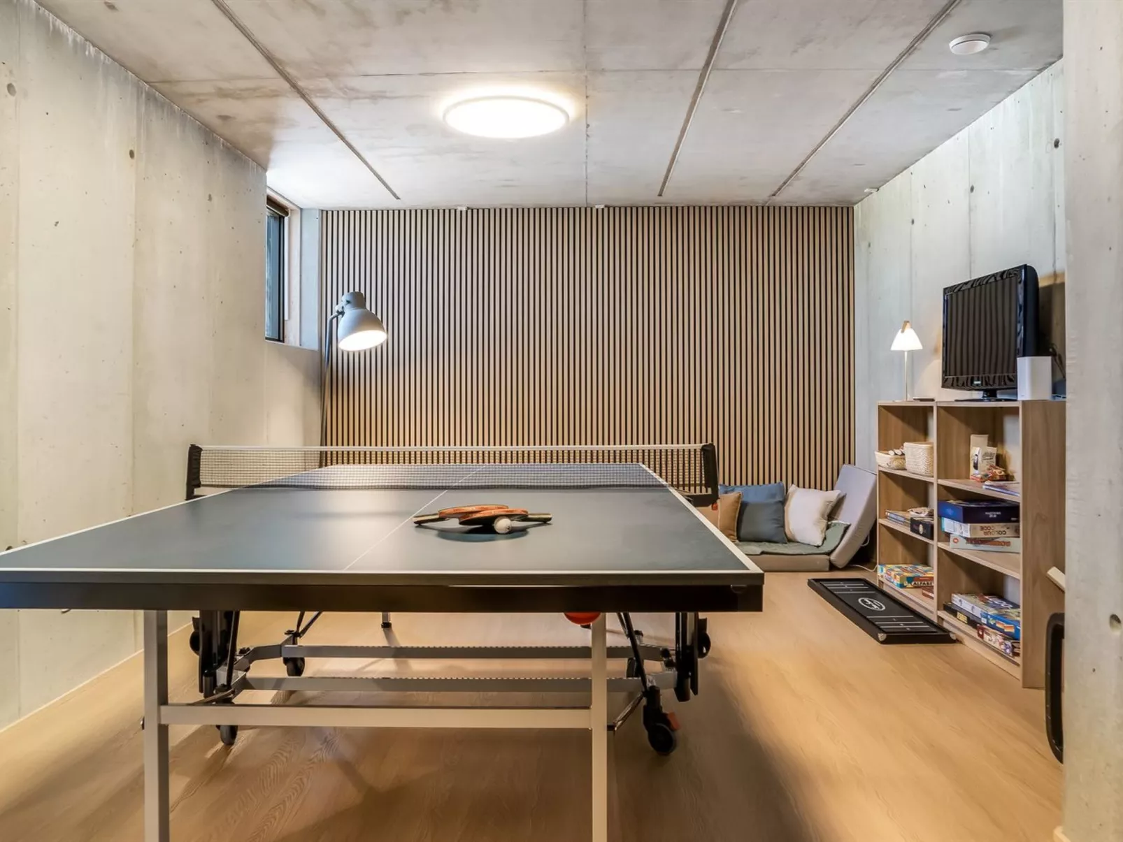 "Tamina" - 50m from the sea-Inside