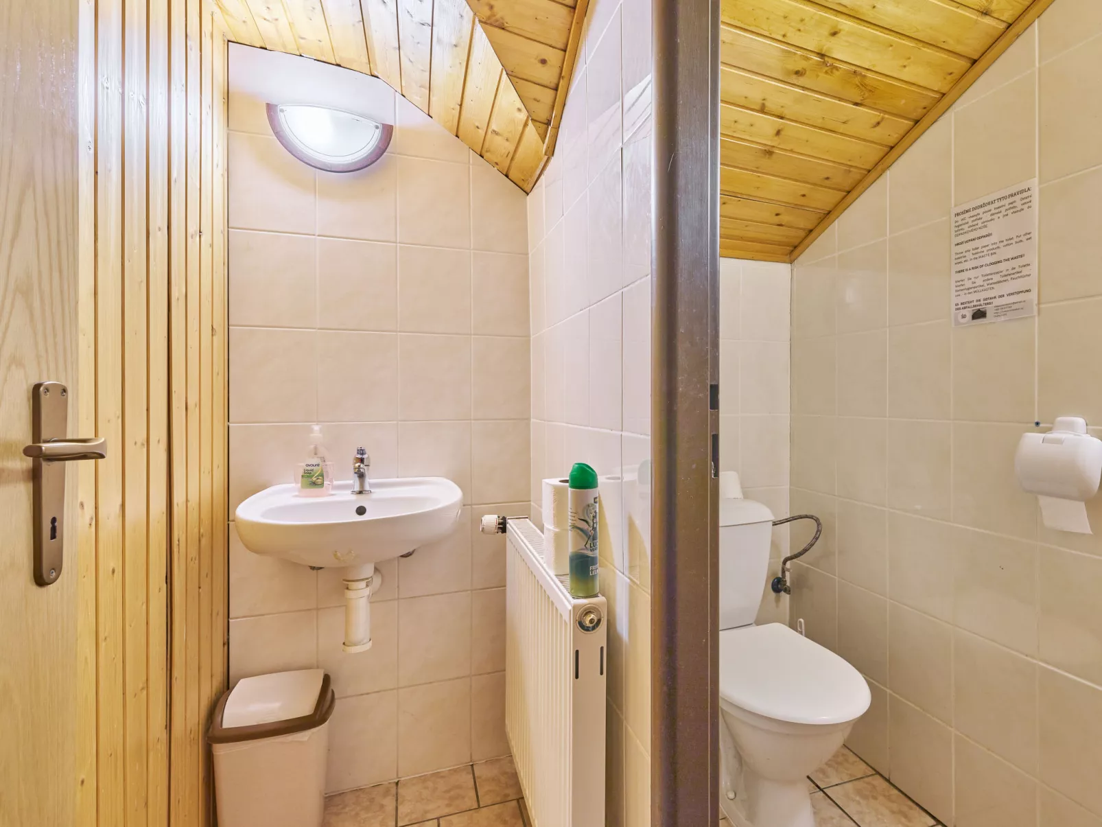 Švýcarský dvůr Lodge-Dedans