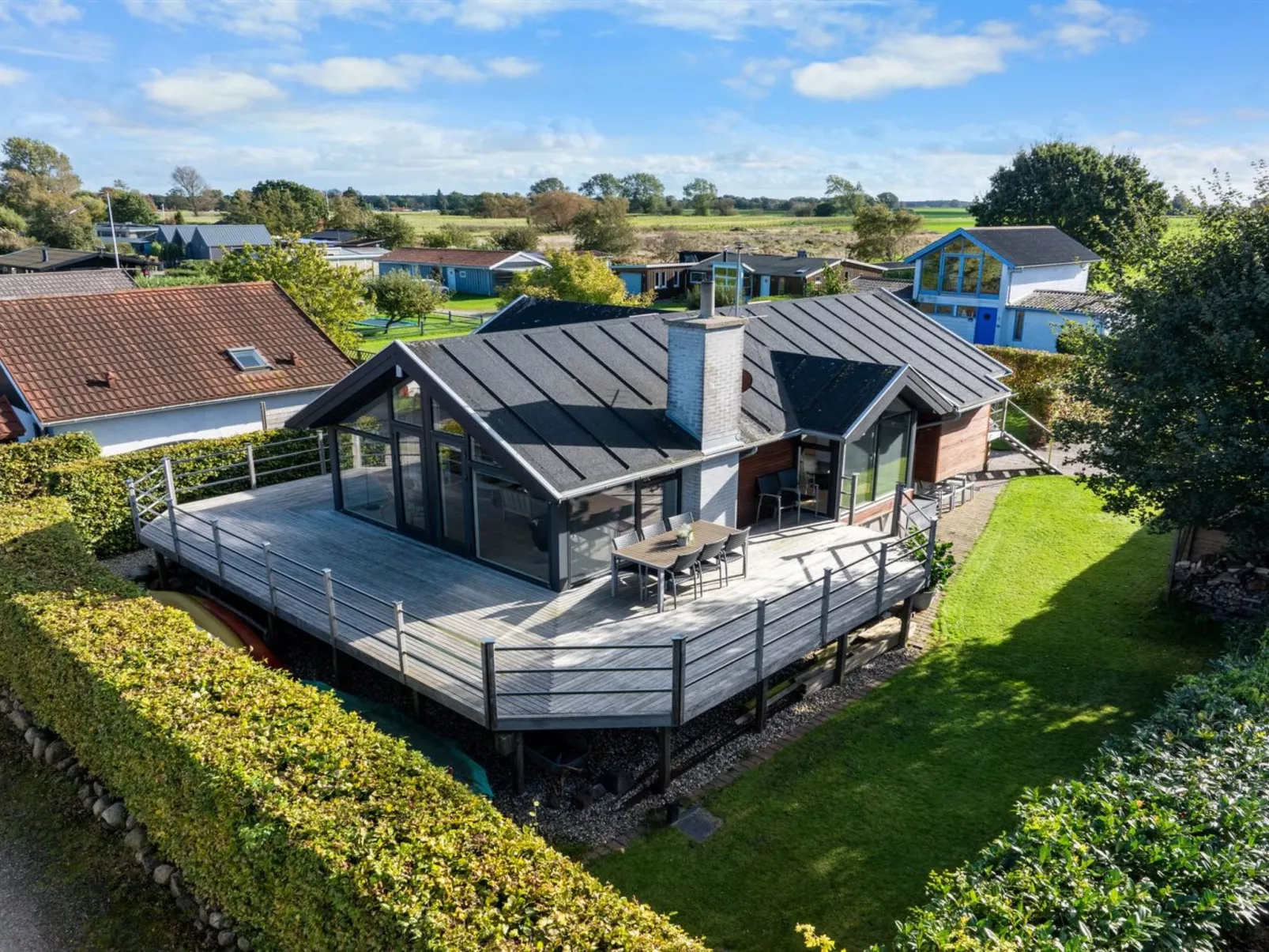 "Berner" - 40m from the sea-Outside