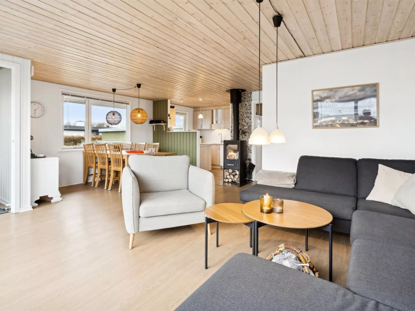 "Severine" - 650m from the sea-Inside