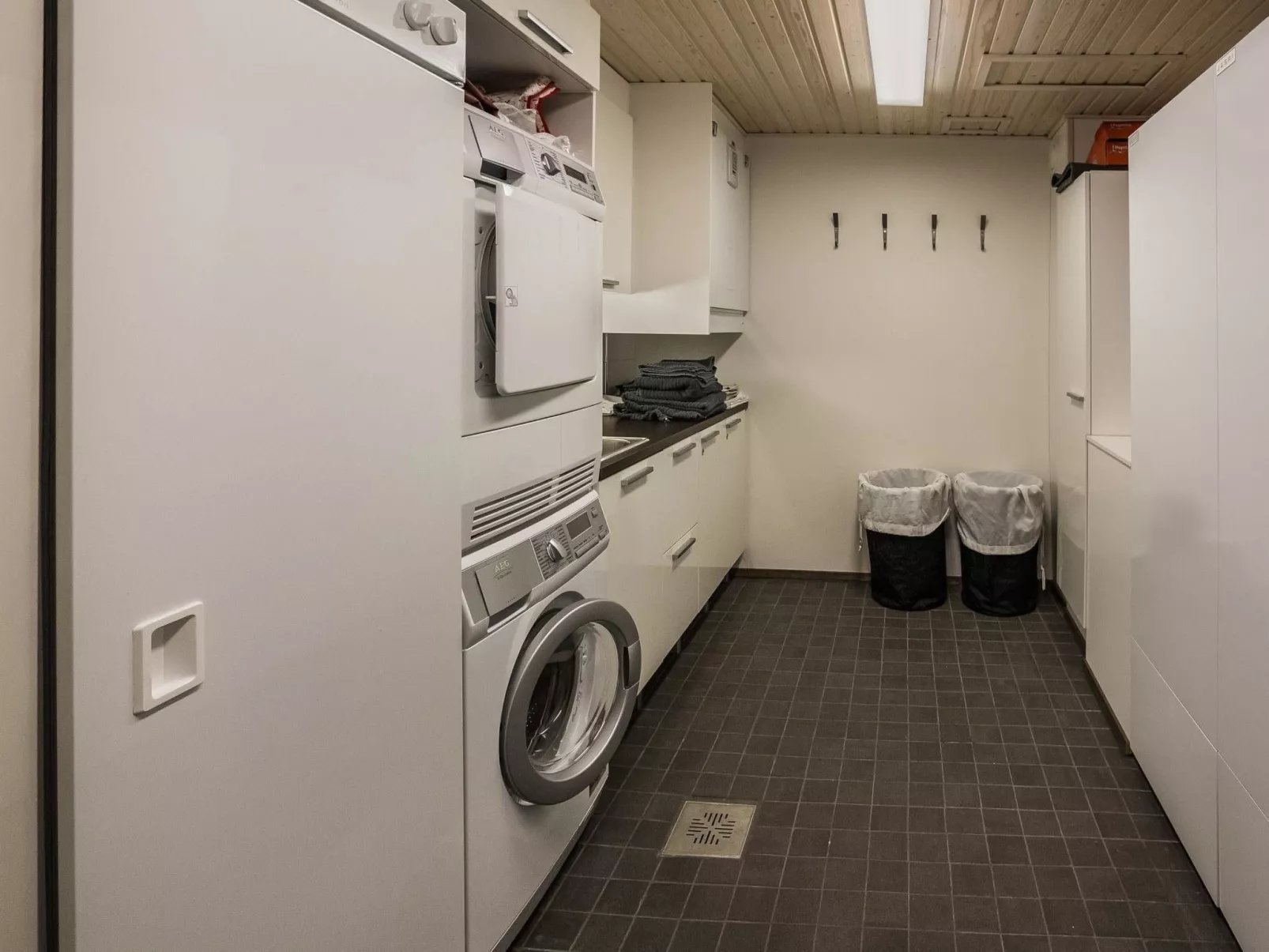 Karhunkieppi 11a-Drinnen