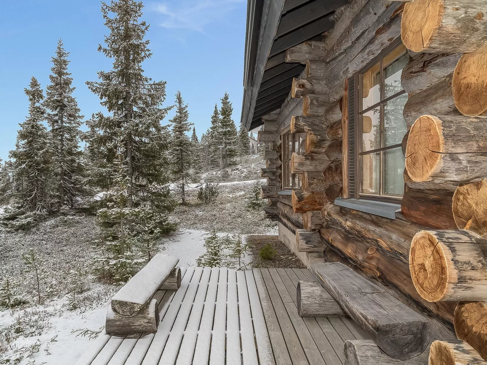 Ahmanportti 2-Inside