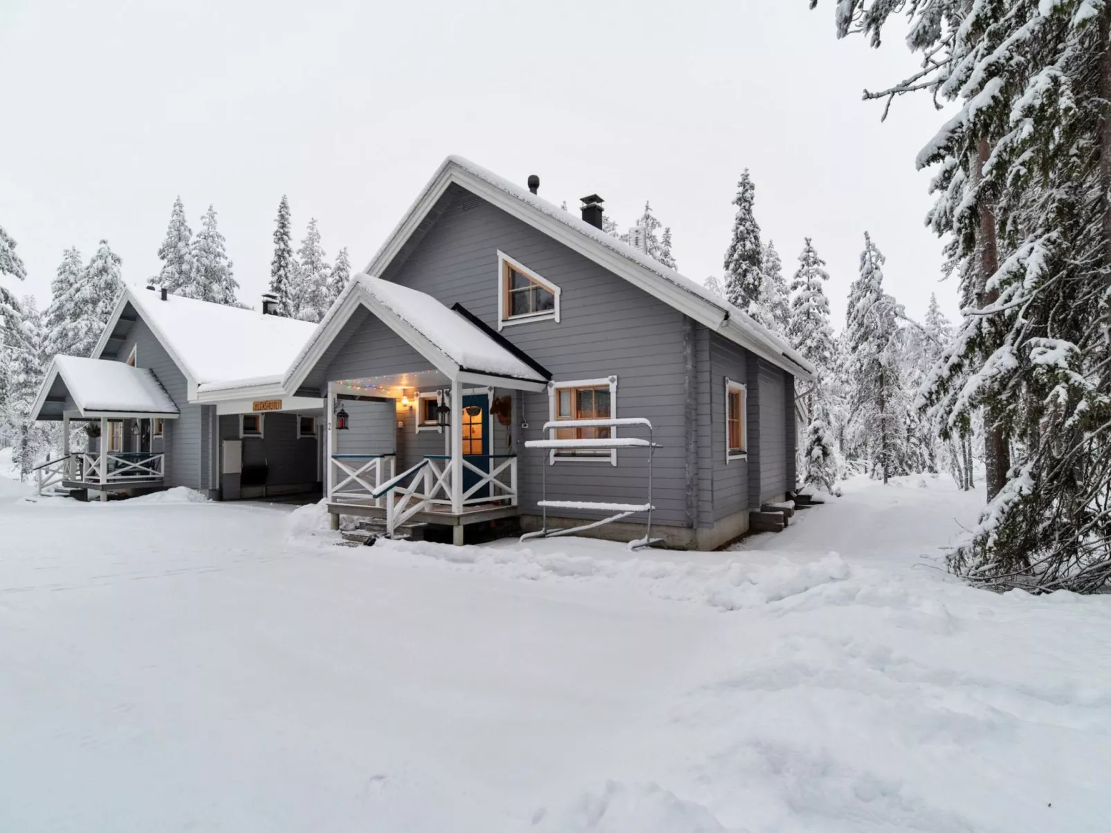 Ylläshuili 2-Drinnen