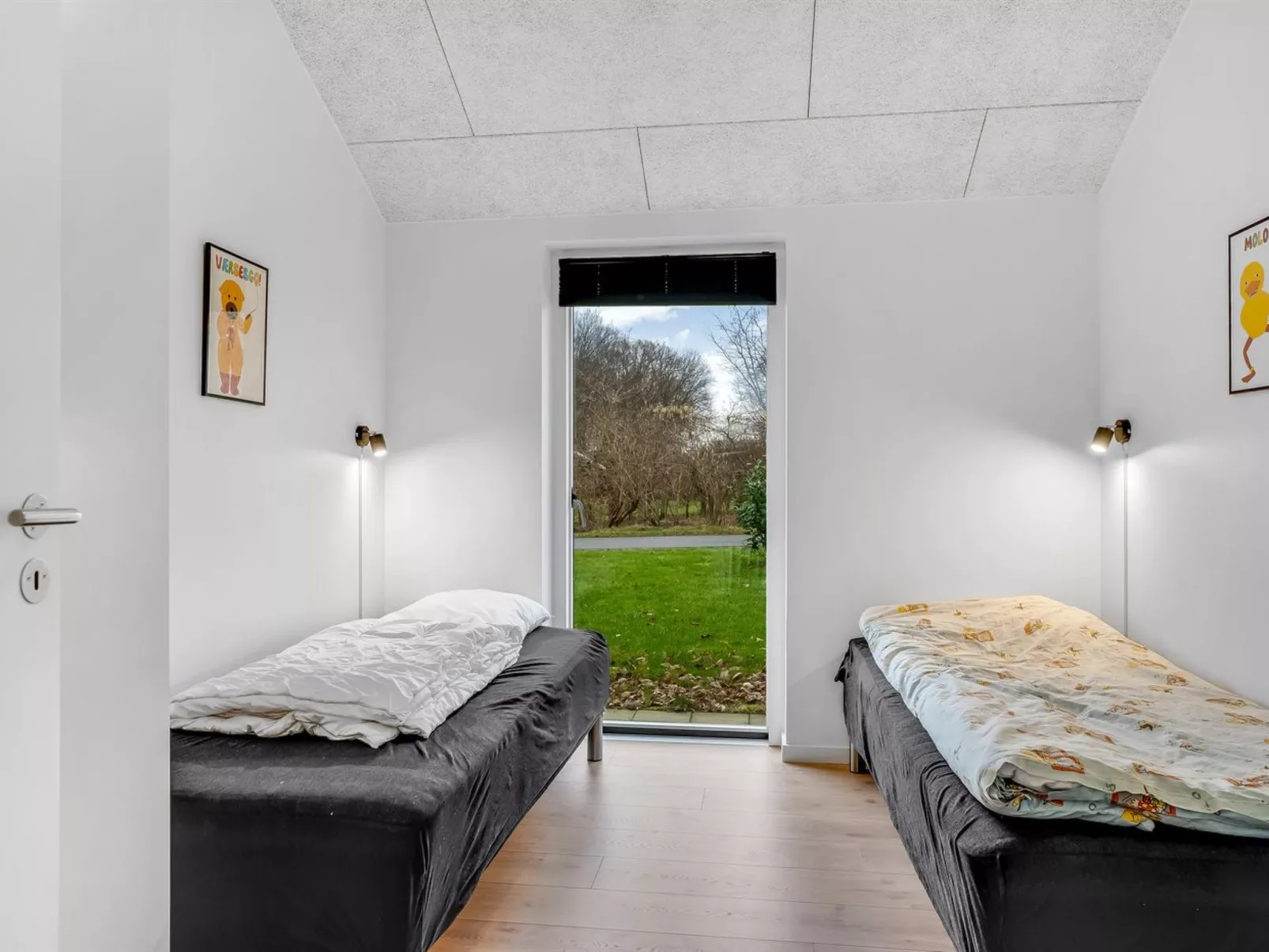 "Erlinda" - 300m from the sea-Dedans