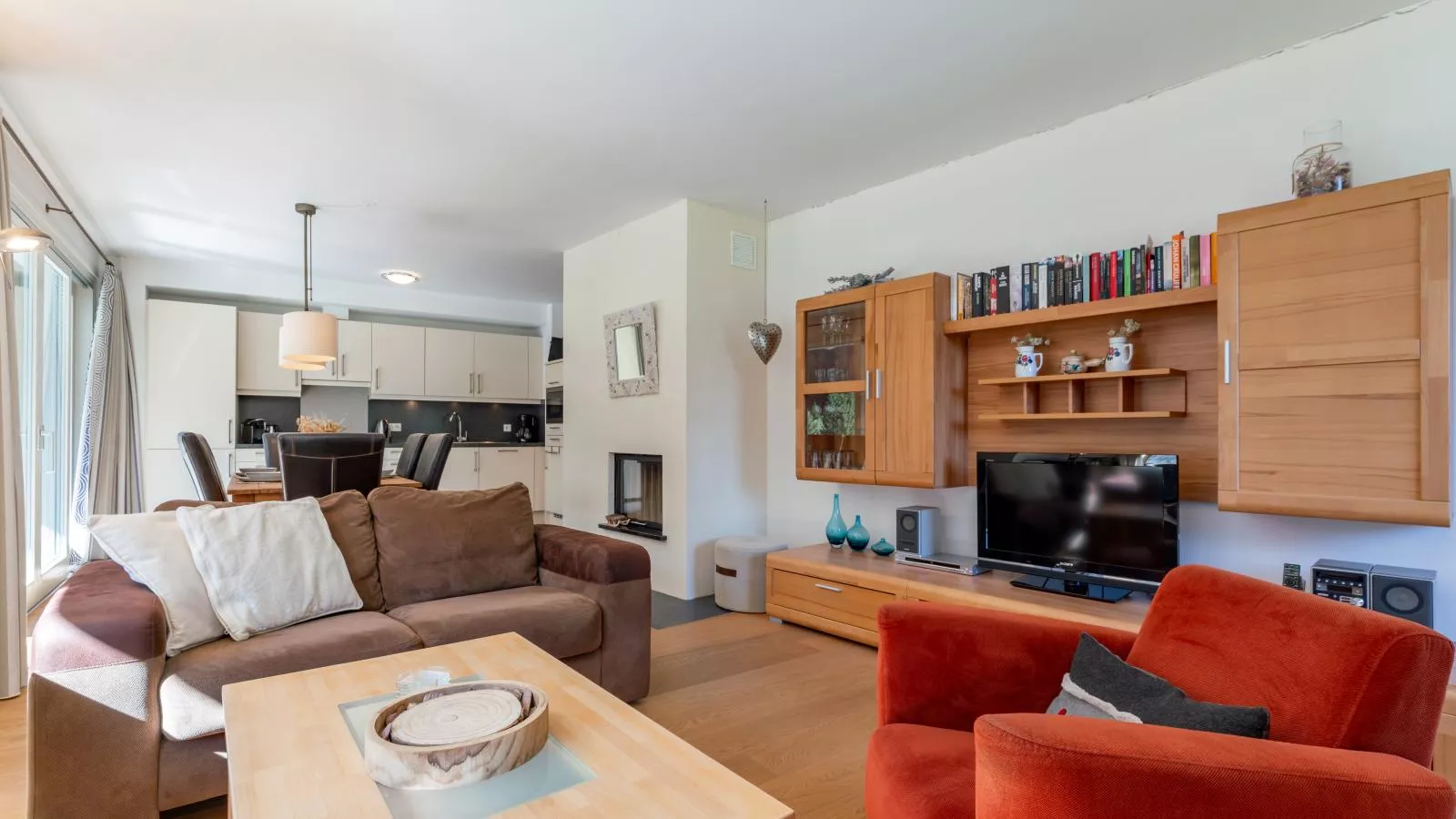 Drei Berge Top 4-Salon