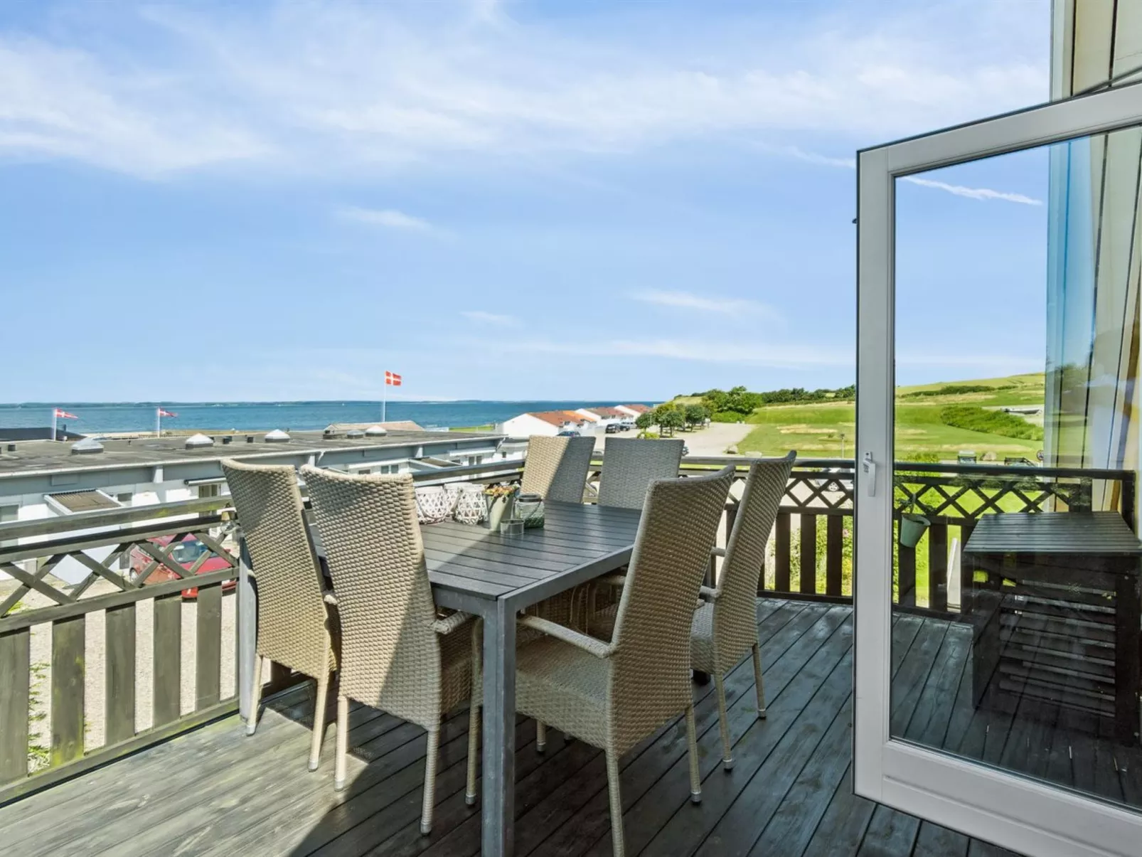 "Mari" - 150m from the sea-Outside