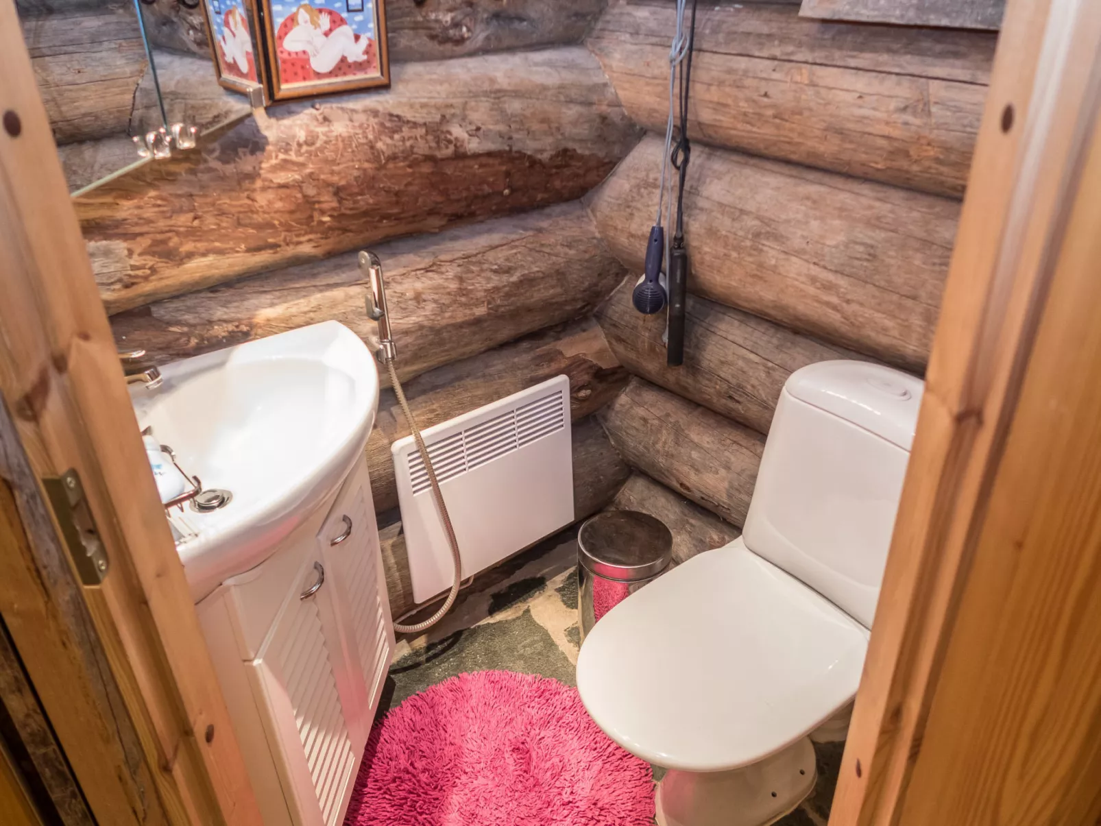 Kulta-vuosseli a-Drinnen