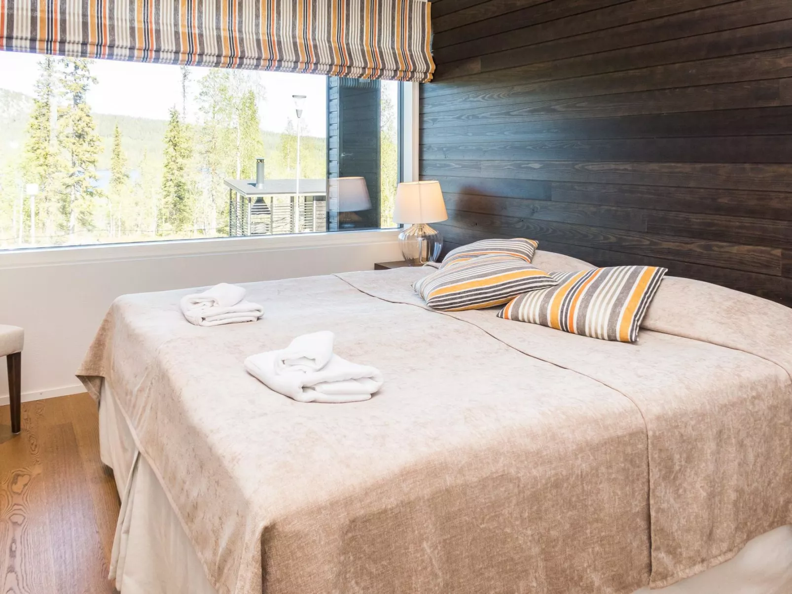 Holy lake chalet b-Drinnen