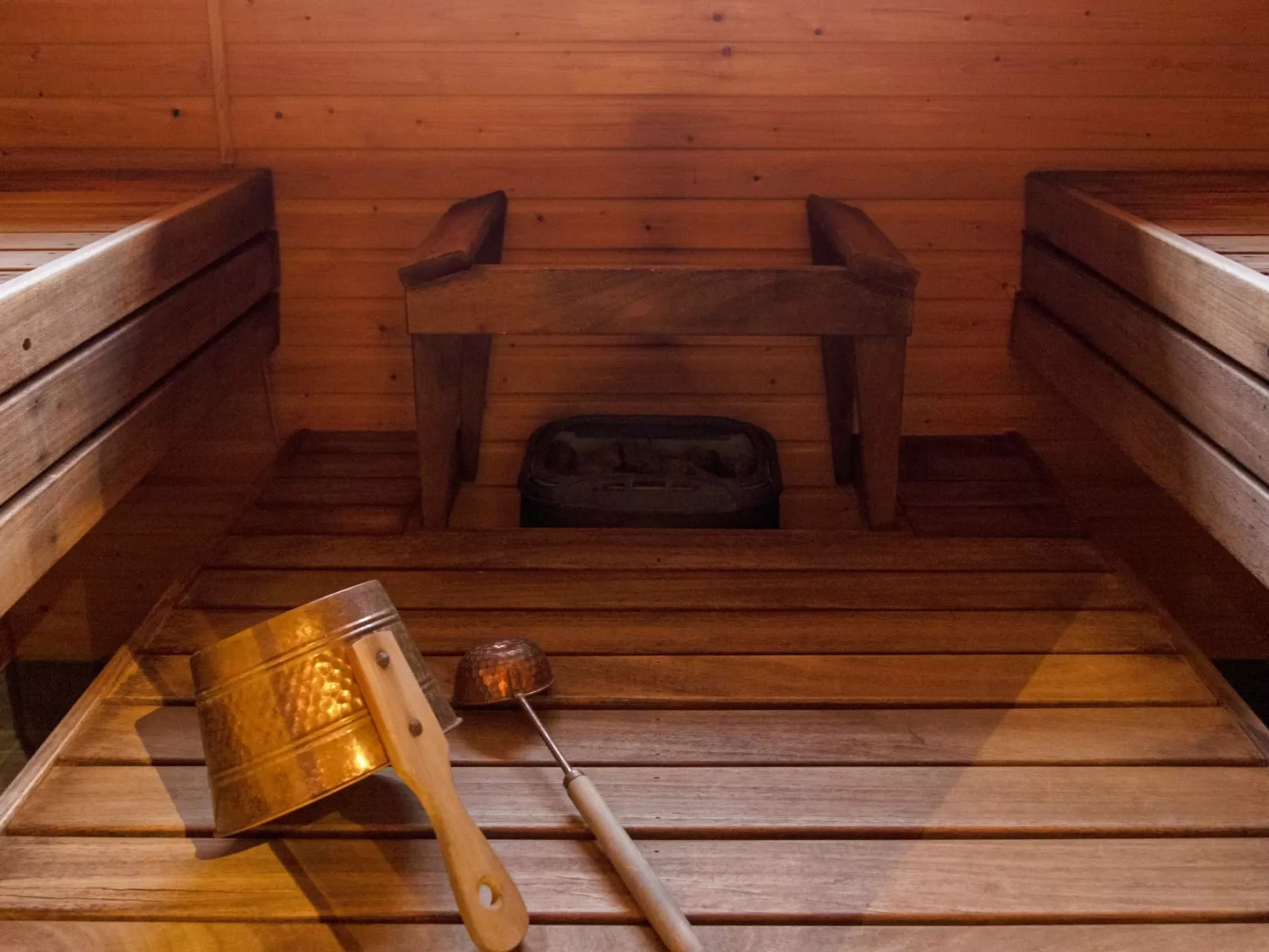 Kivalonmaa a-Drinnen