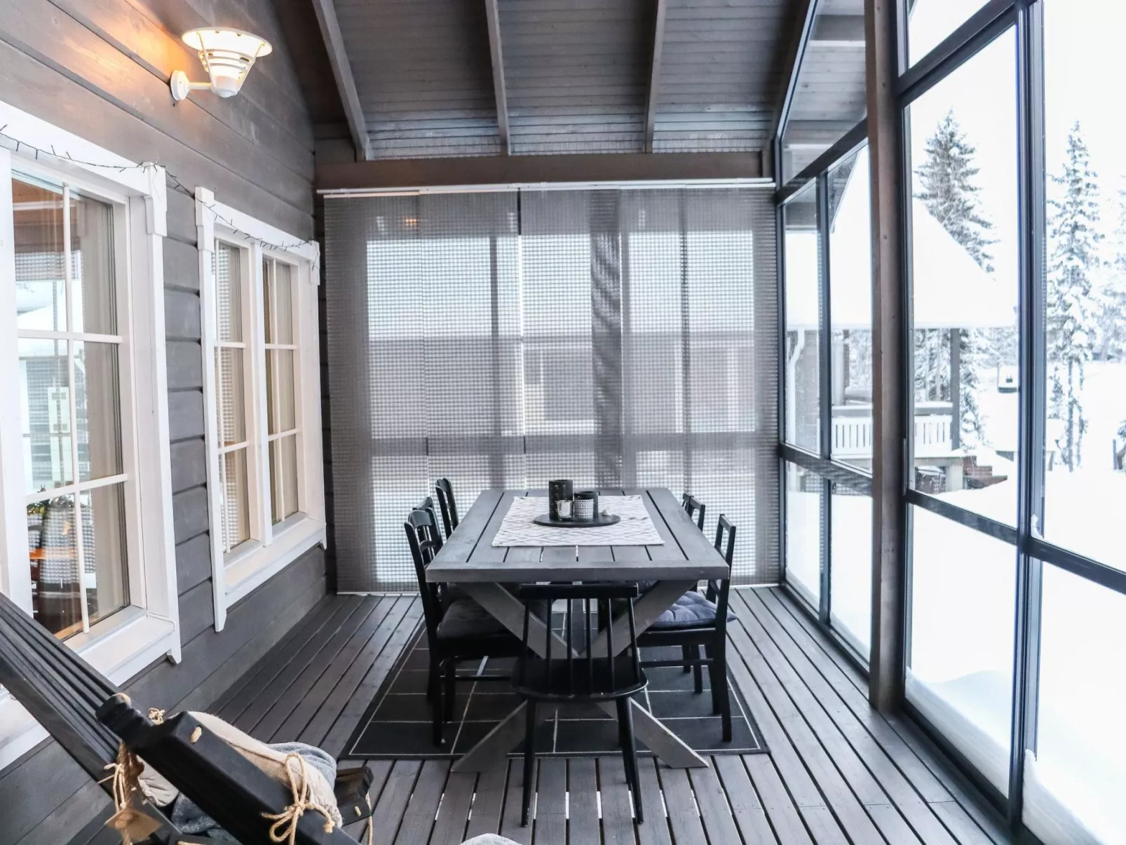 Aurinko-saaga 2 paritalo lasiterassihuon-Dedans