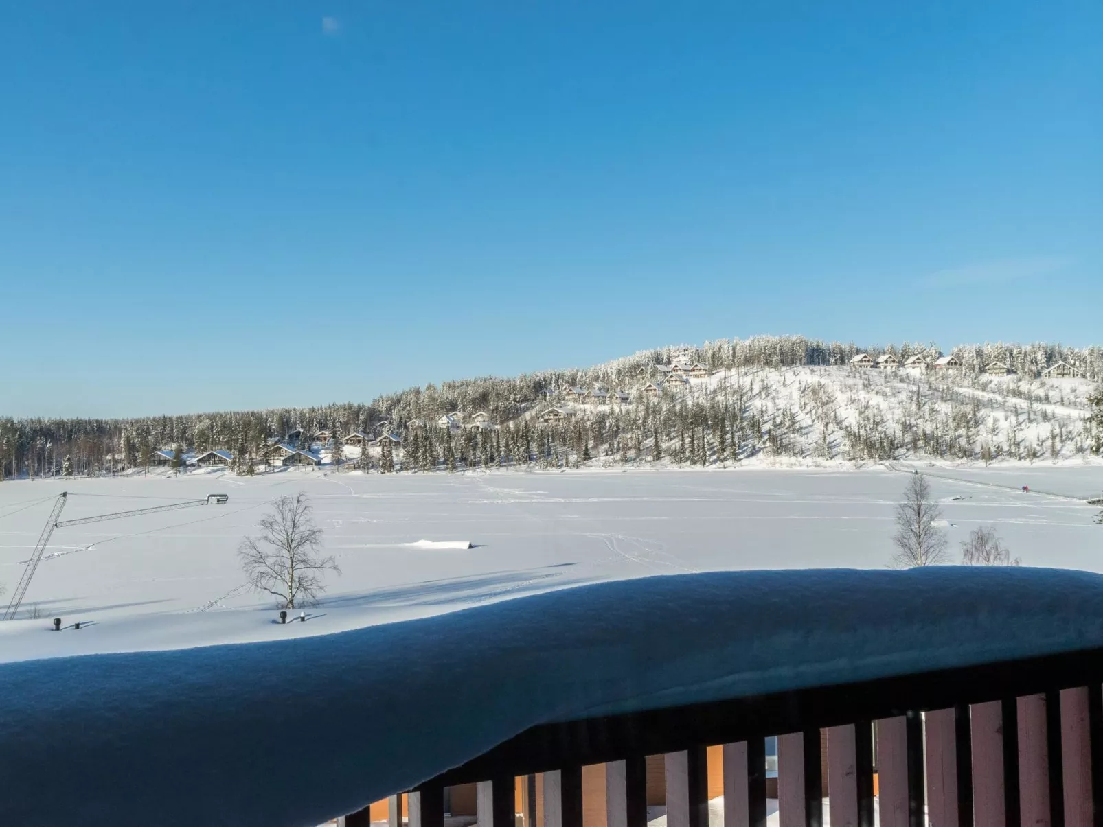 Skivillas 61 ukkohalla (b3)-Drinnen