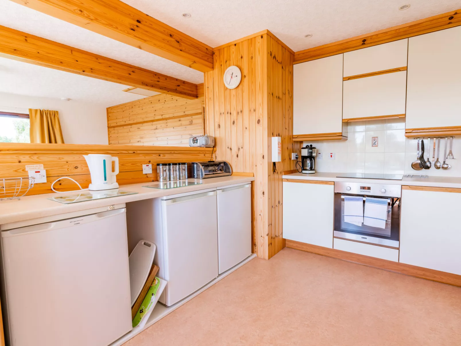 Achmony Secluded Westend-Dedans